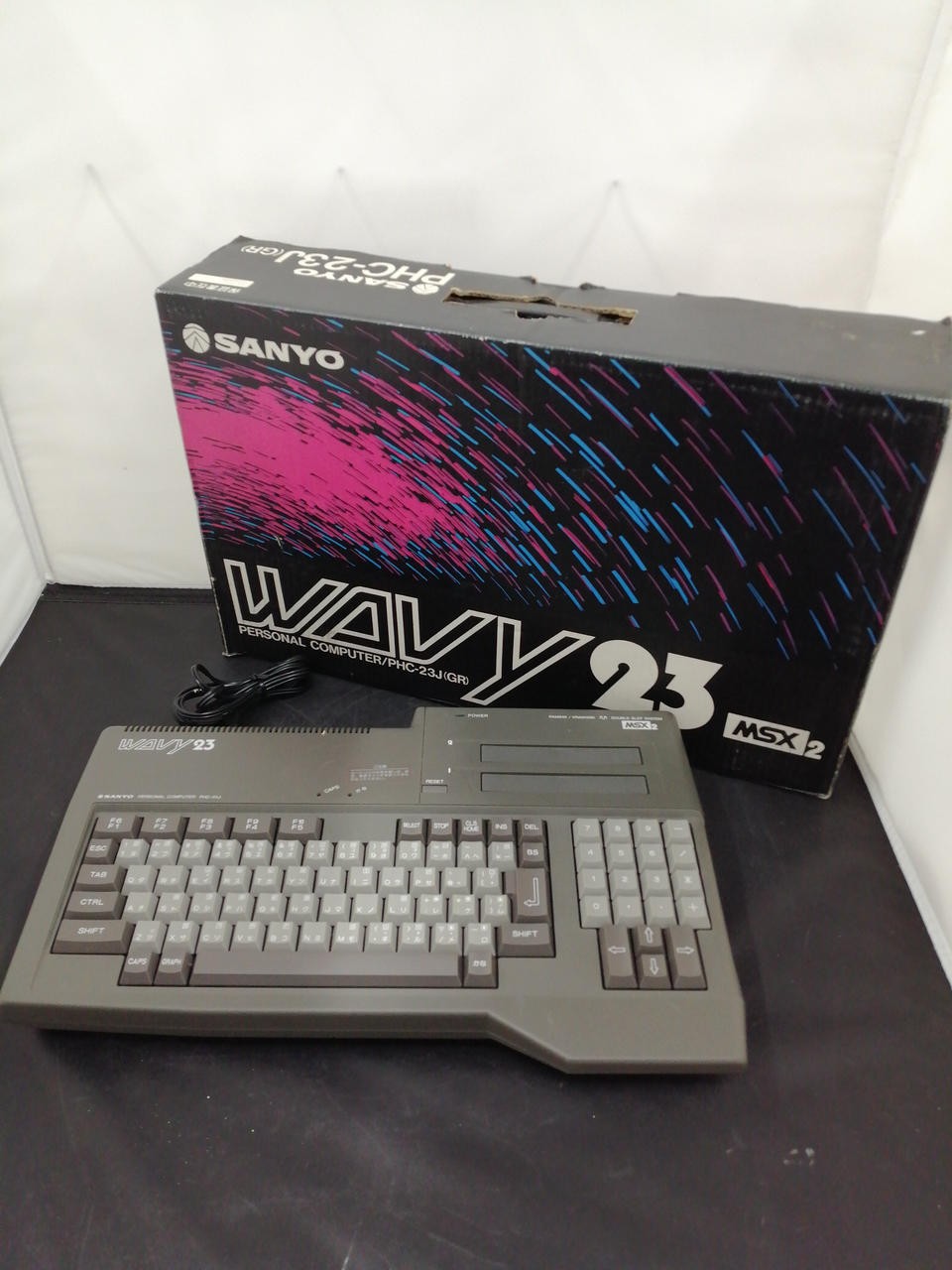 Sanyo WAVY 23 PHC-23J MSX2 Vintage Computer Console Boxed NEC Yamaha Japan JP