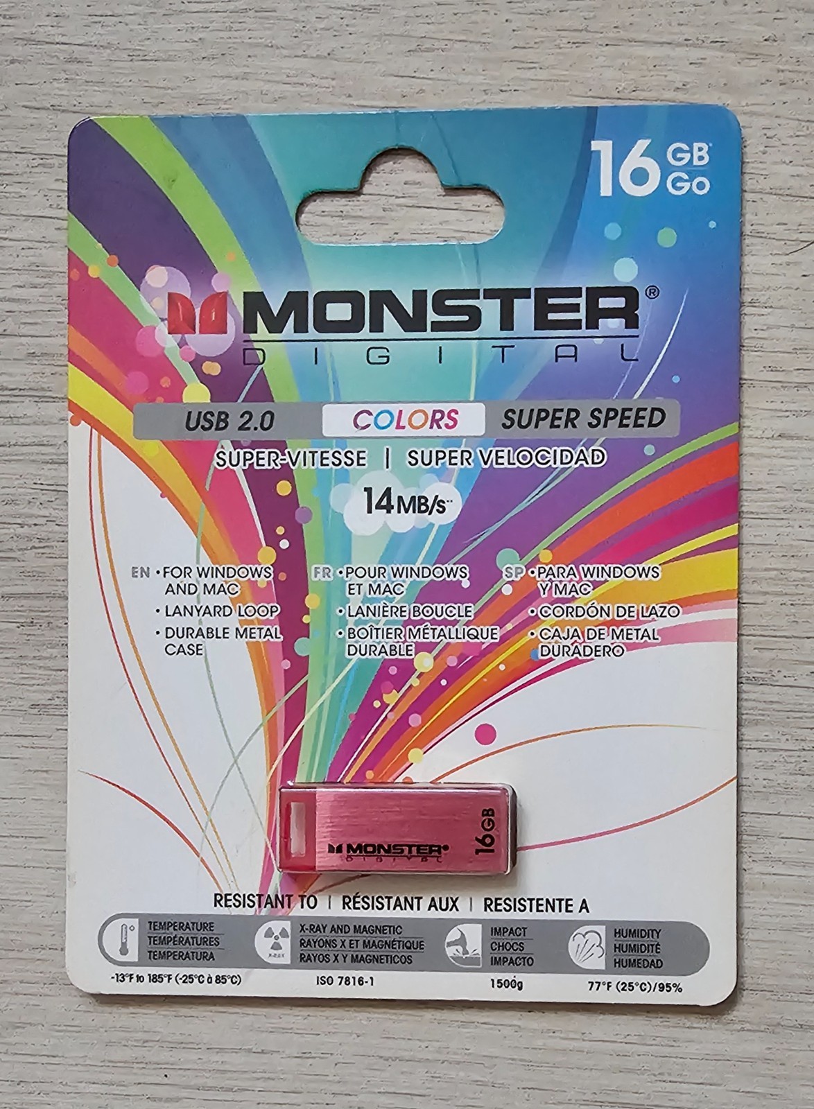 Monster Digital Colors 16GB USB 2.0 Flash Drive Red Metal – New Sealed Package