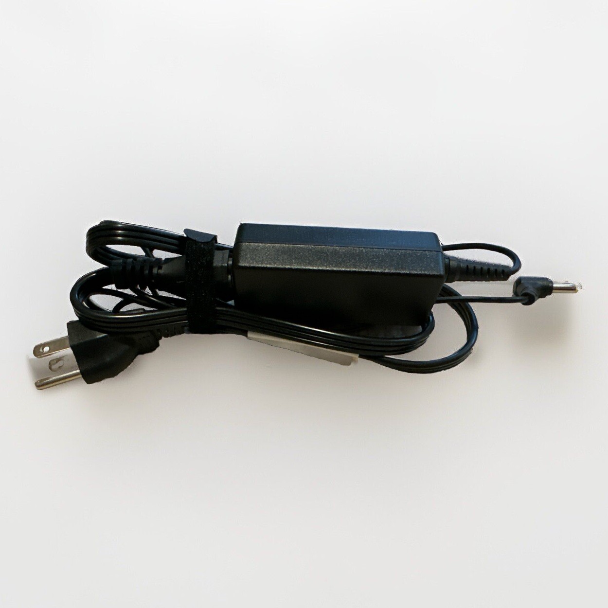 Genuine Lenovo 40W 20V 2A AC Adapter Charge ADP-40NH B 36200398 45N0461 45N0462
