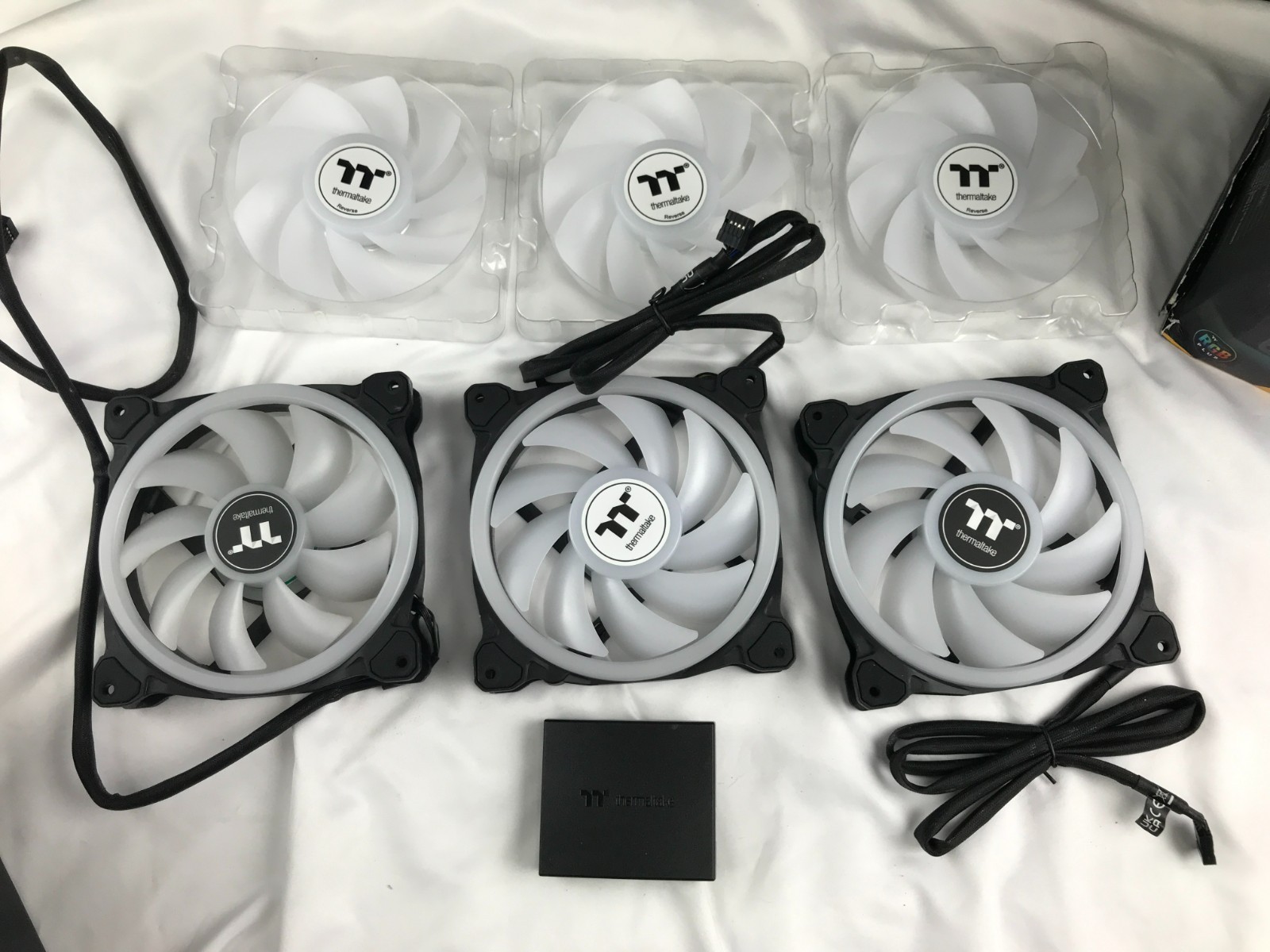 Thermaltake TT-1225 (A1225S12S) 3 Computer Fans with 3 Extra Fans