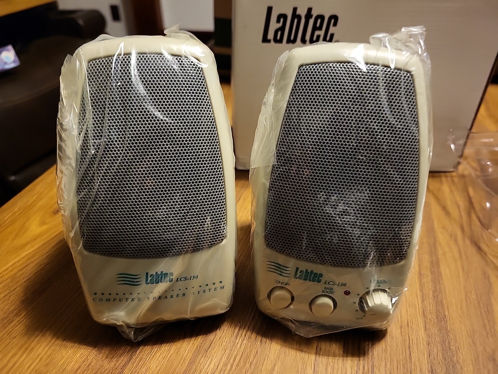 New Labtec Computer Speakers LCS-150 w/ cables Optional AC adapter NOT INCLUDED