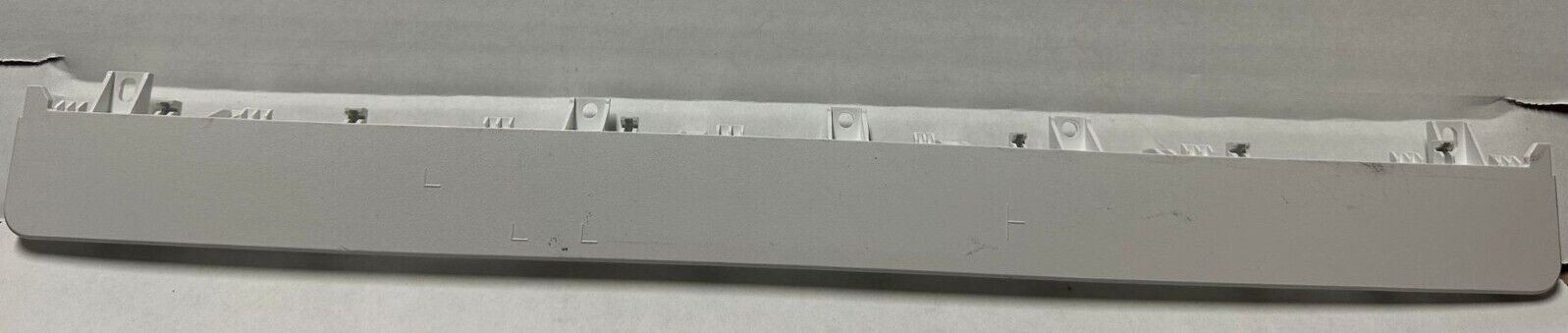 Genuine Dell Rear Lower Cover White For Inspiron 27 I7790-7012SLV 048P4 48P48