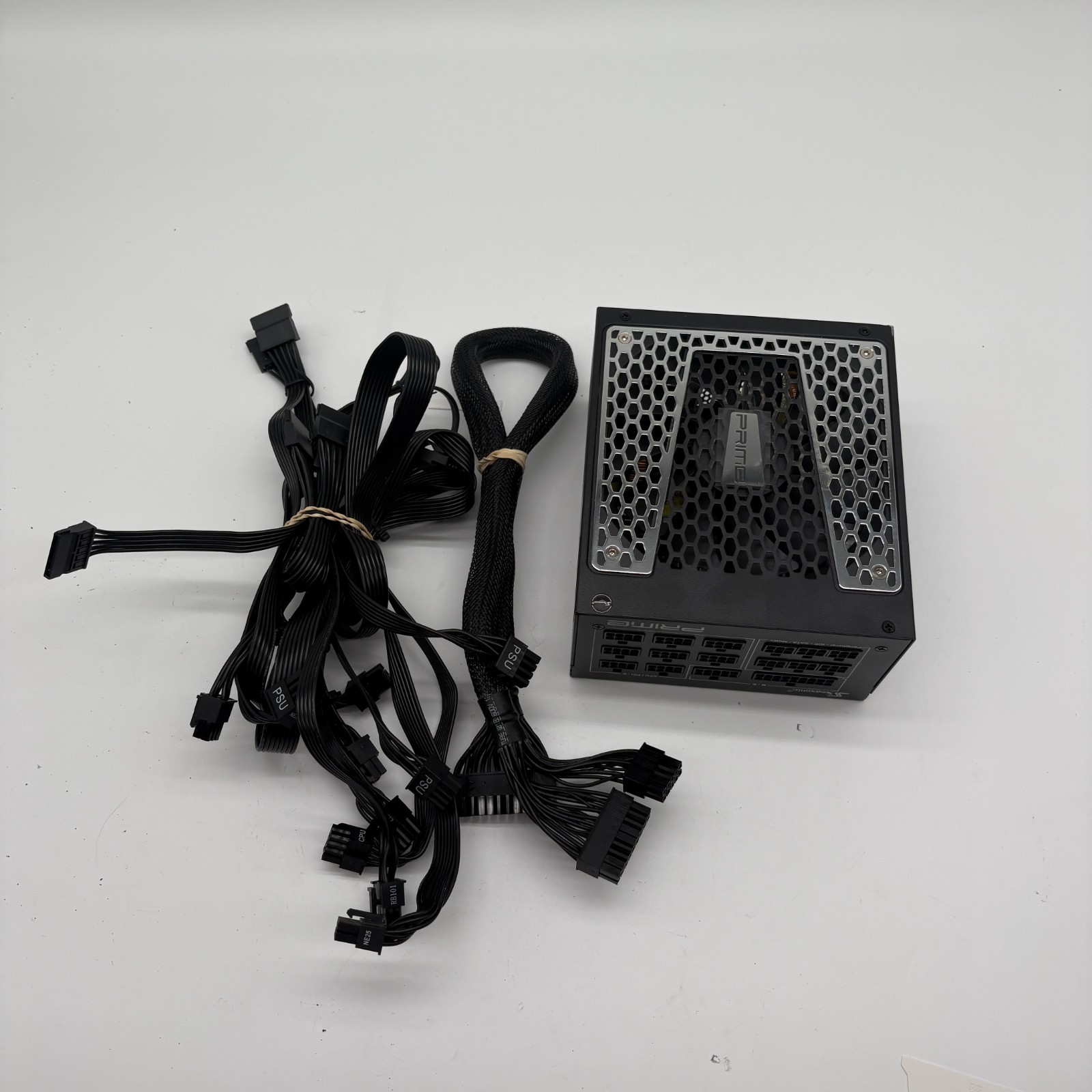 Seasonic PRIME GX-1000 1000W 80 Plus Gold Fully Modular Power Supply PSU Working