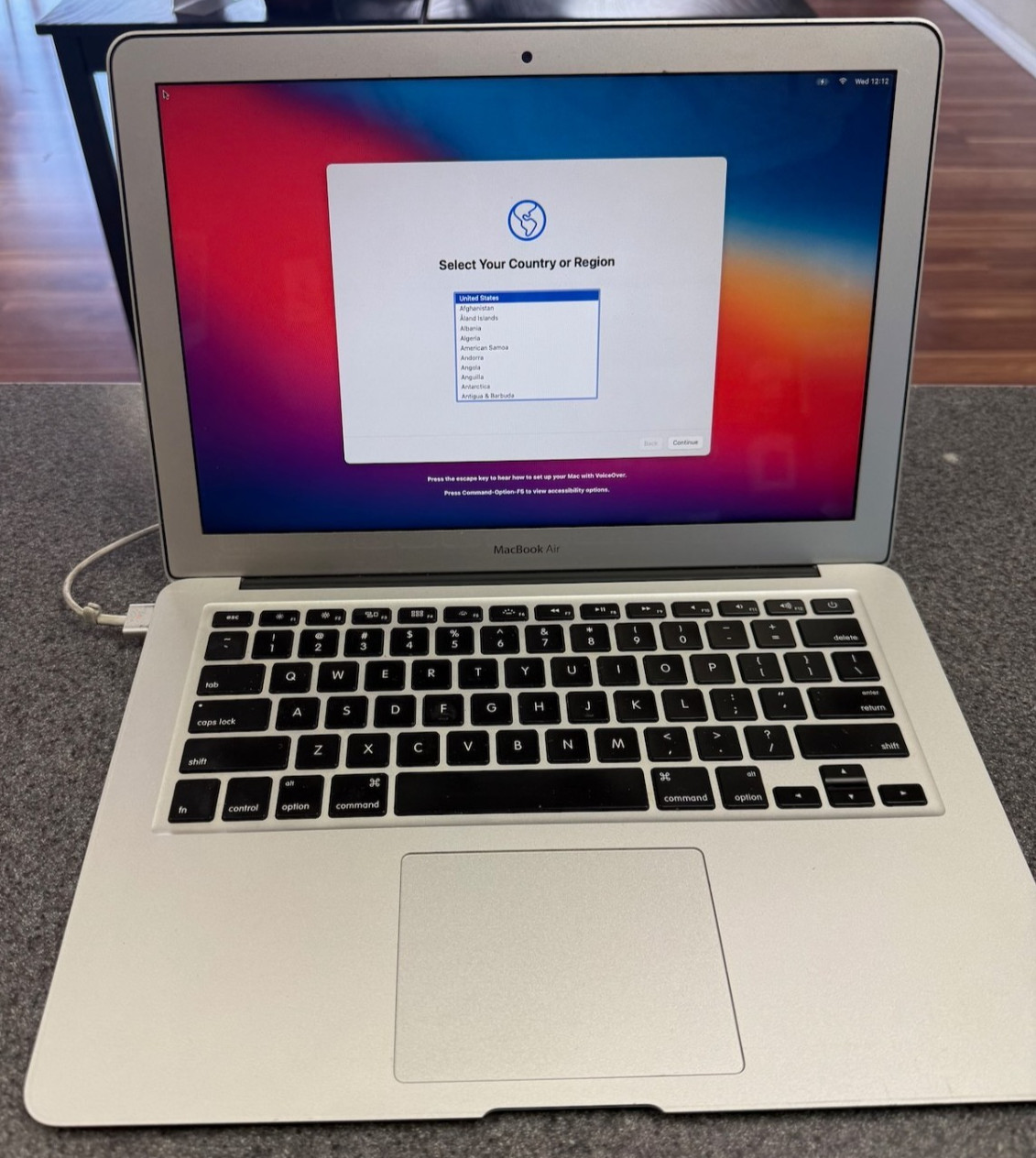 MacBook Air 13" 2014, Core i5-4260U @ 1.4GHz, 4GB RAM, 128GB SSD, Big Sur, Clean