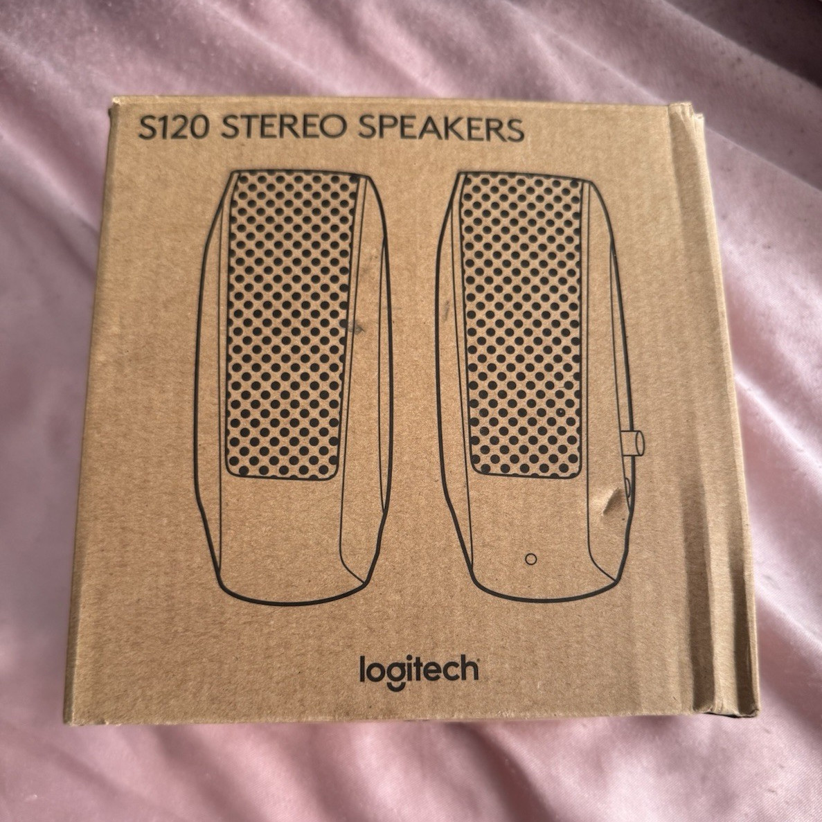 Logitech S120 2.0 Wired Computer Speakers 3.5mm Volume Control AC Black