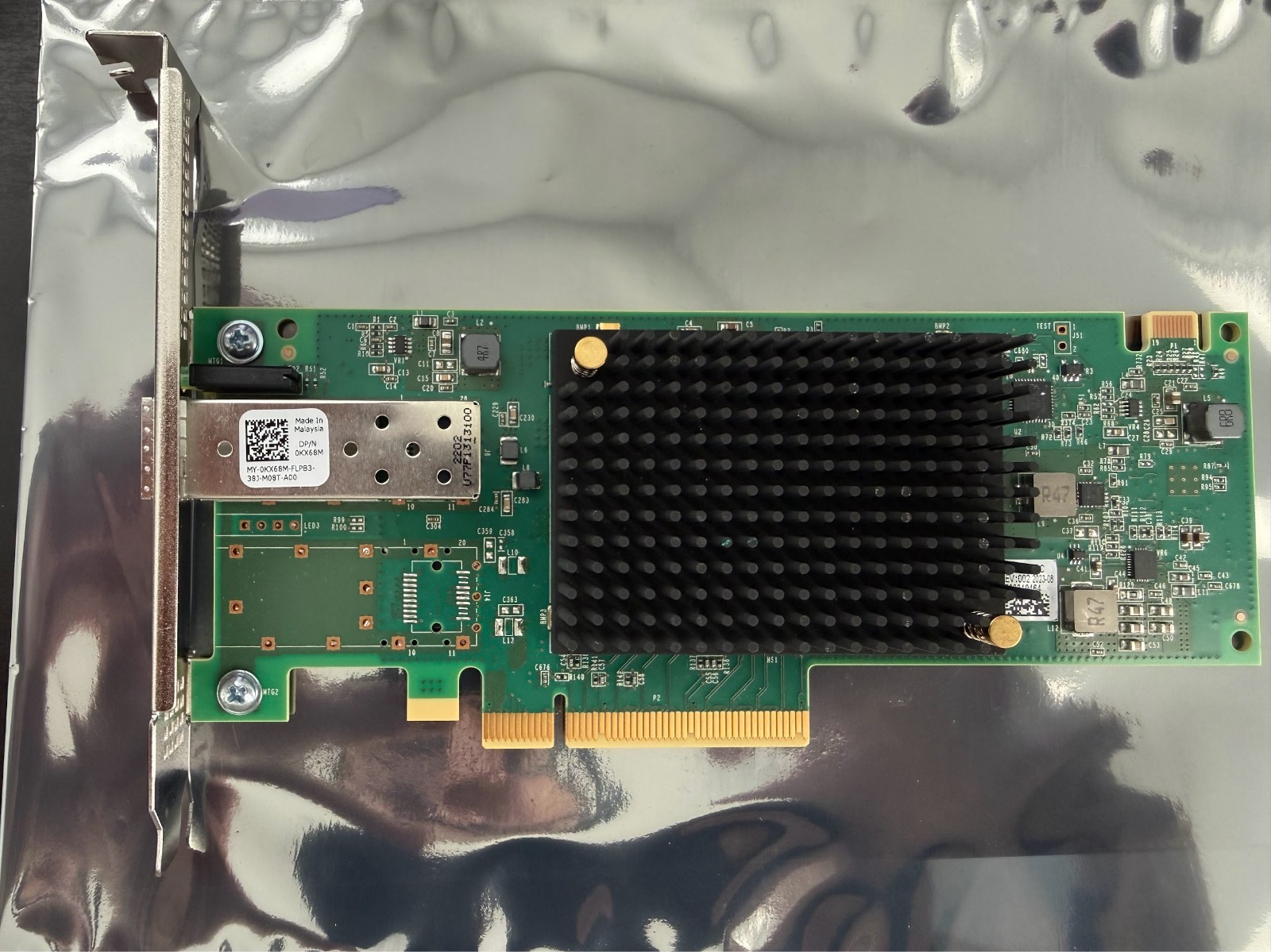 Dell KX68M 1-Port 32GB FC PCIe Host Bus Adapter [Full Height] | Emulex LPe35000