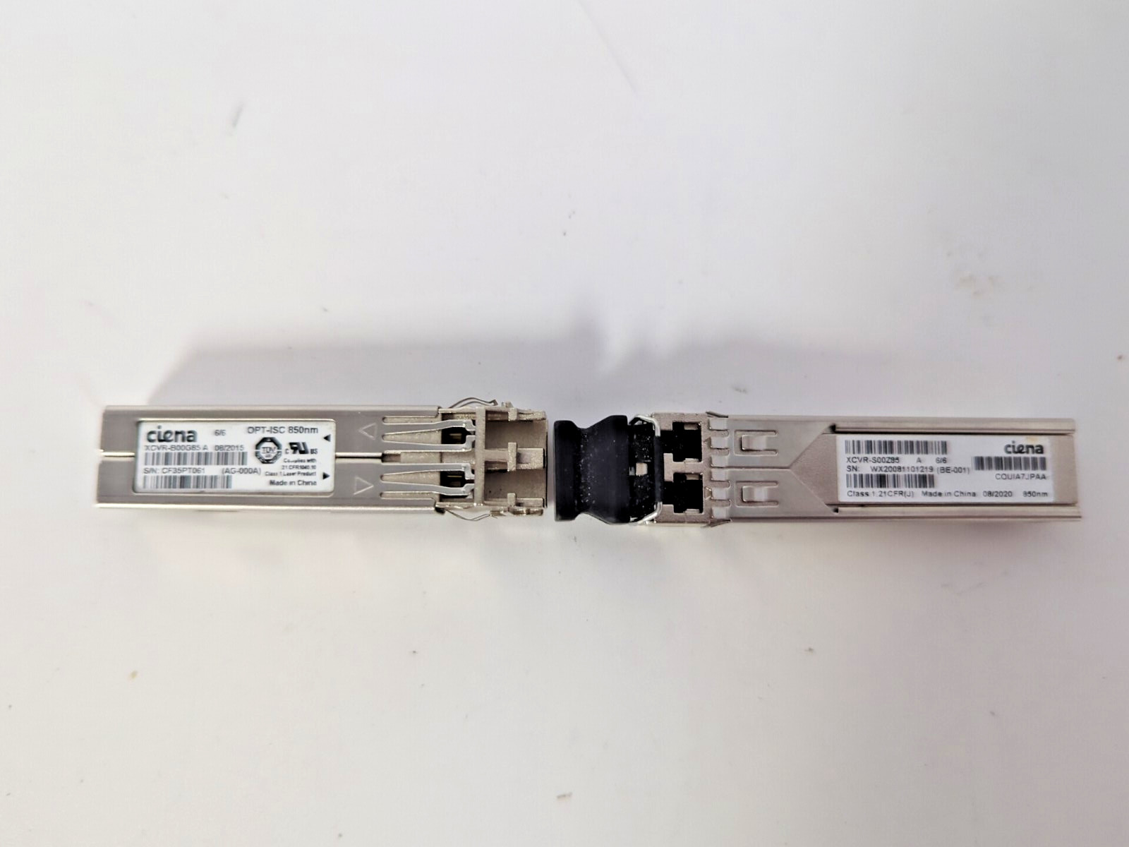 LOT OF 2 CIENA XCVR-B00G85 A -XCVR-S00Z85