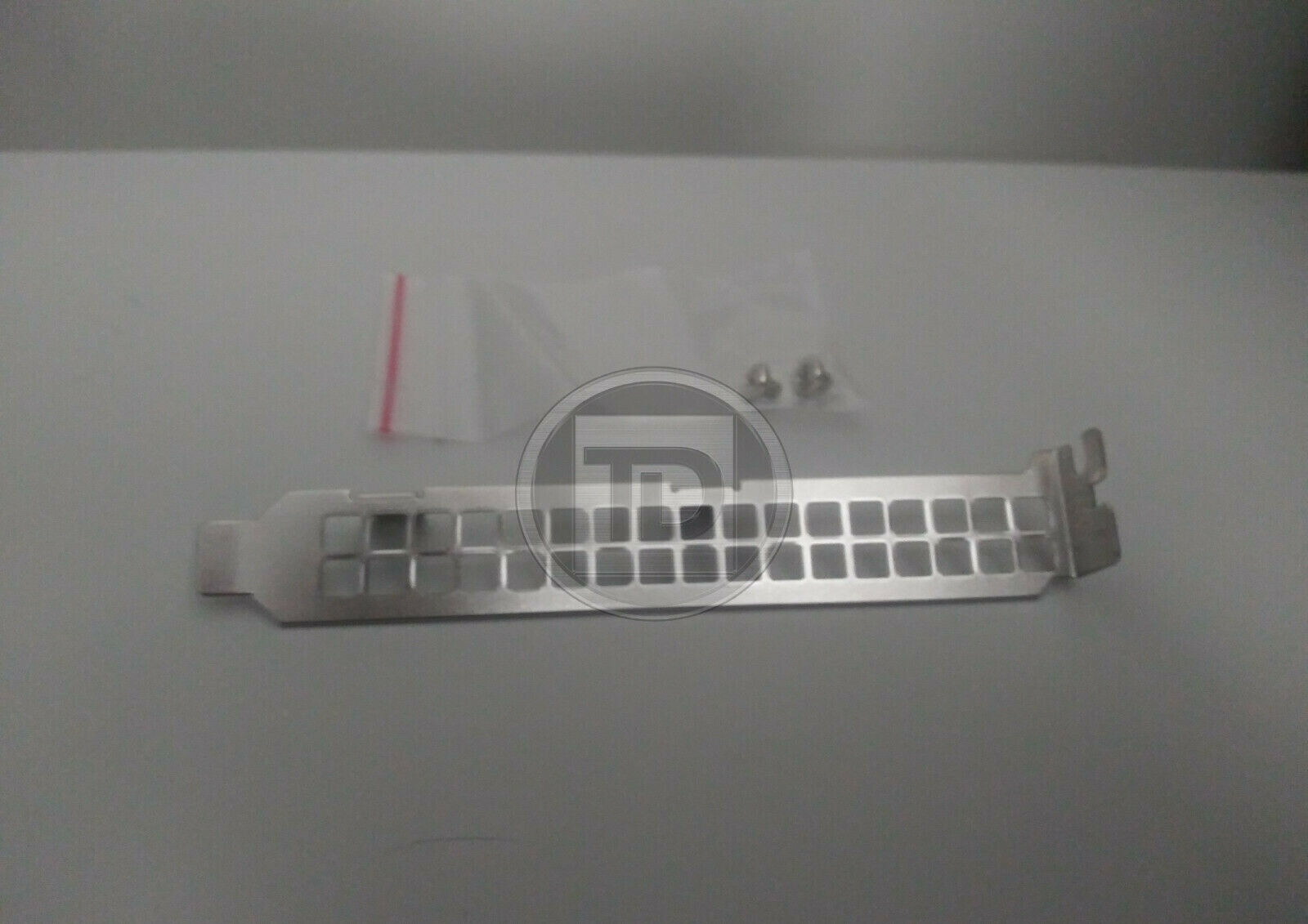 SUPERMICRO BKT-0066L 12Gbps HIGH PROFILE SAS FULL HEIGHT BRACKET AOC-S3008L-L8I