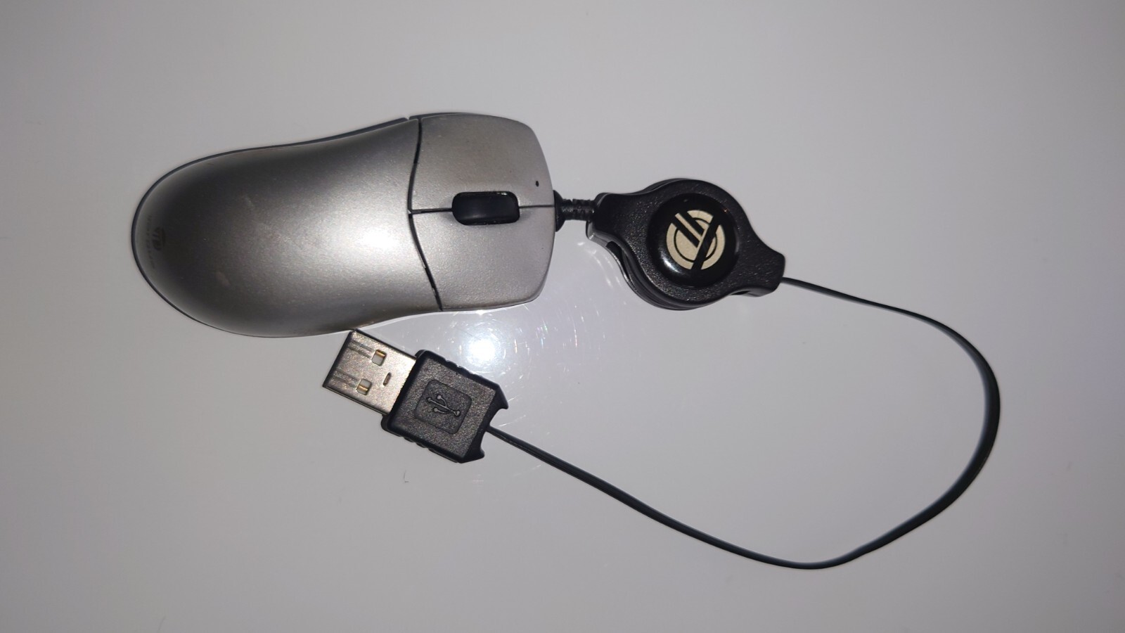 Targus Ultra-Mini Retractable Optical Mouse PAUM01U - Tested