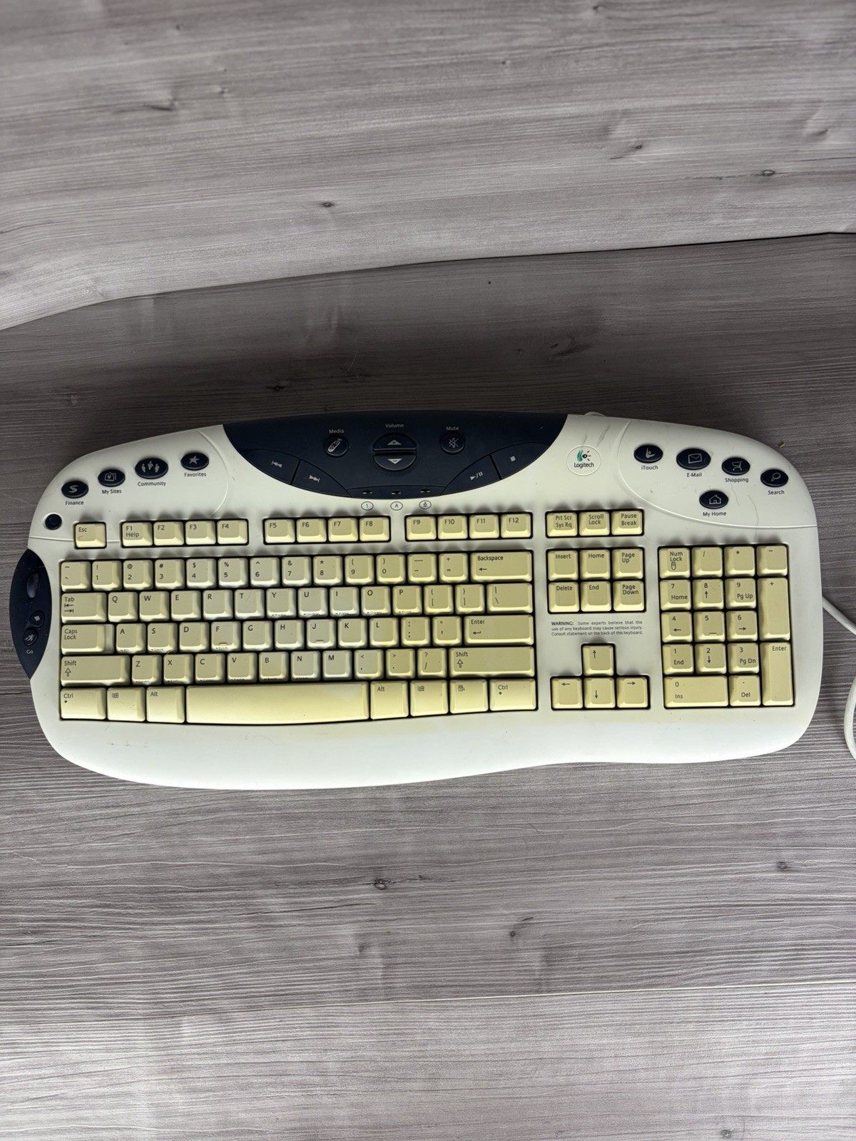 Logitech Y-BE22 Internet Navigator Keyboard USB – Vintage Retro PC Keyboard 