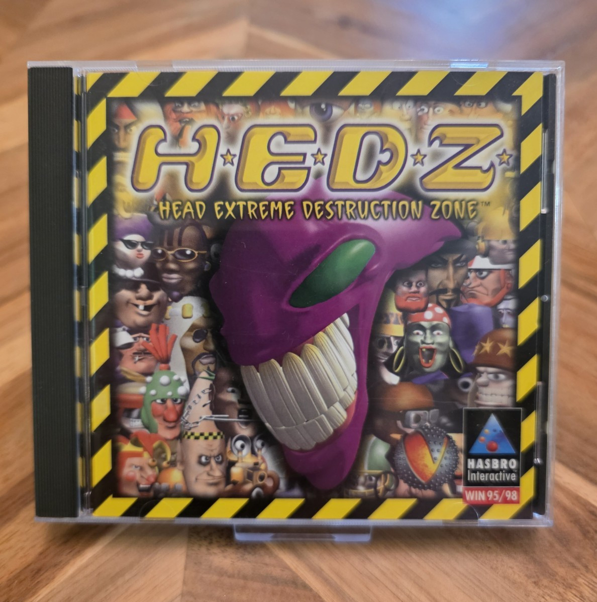 Hasbro Interactive H.E.D.Z: Head Extreme Destruction Zone PC CD-ROM Win 95/98