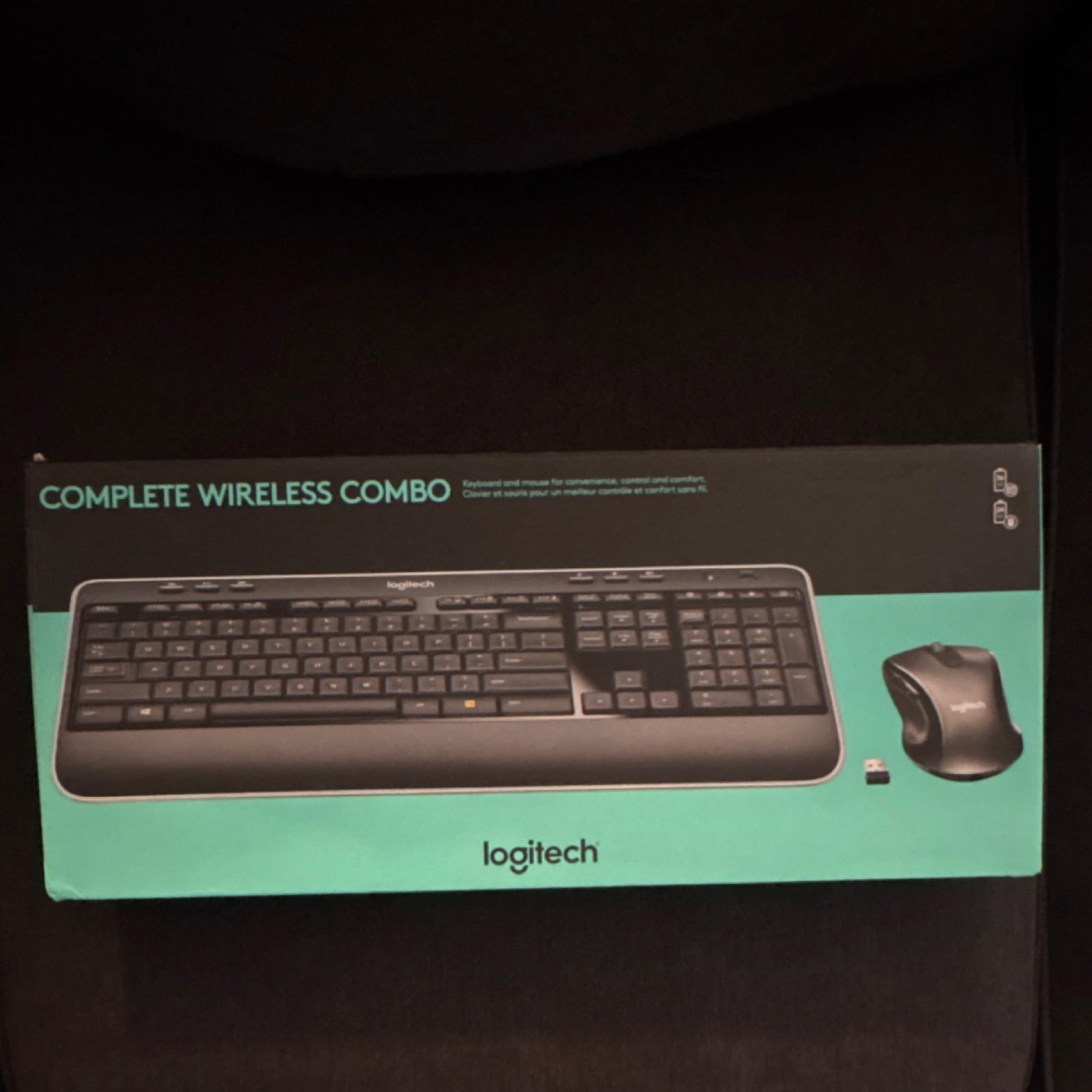 Logitech Complete Wireless Combo MK520