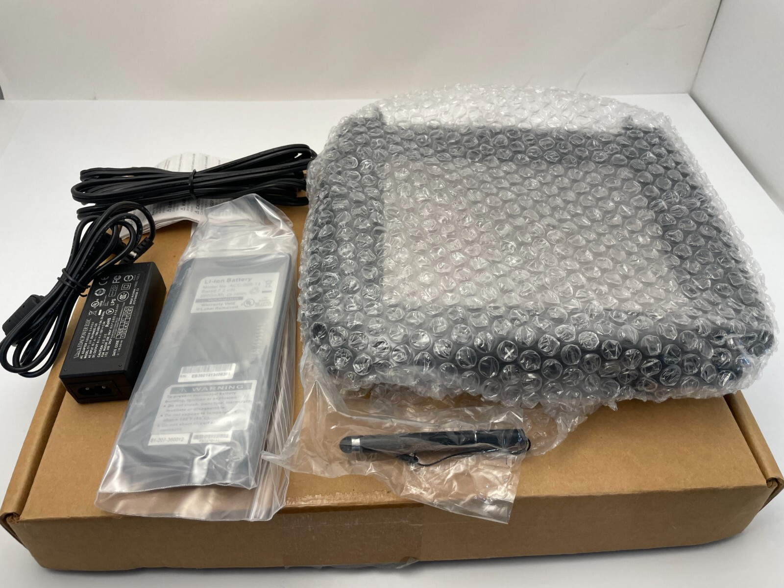 DT Research Web DT362 Rugged 8.4" Tablet PC Barcode Scanner Camera WM Embeded