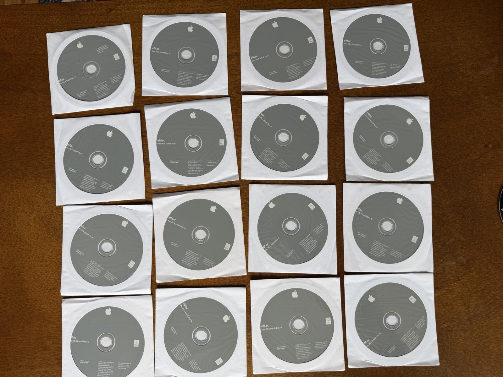 Apple eMac OS X 10.4 Installation Discs 1 - 16 plus Xcode 2 Disc Only