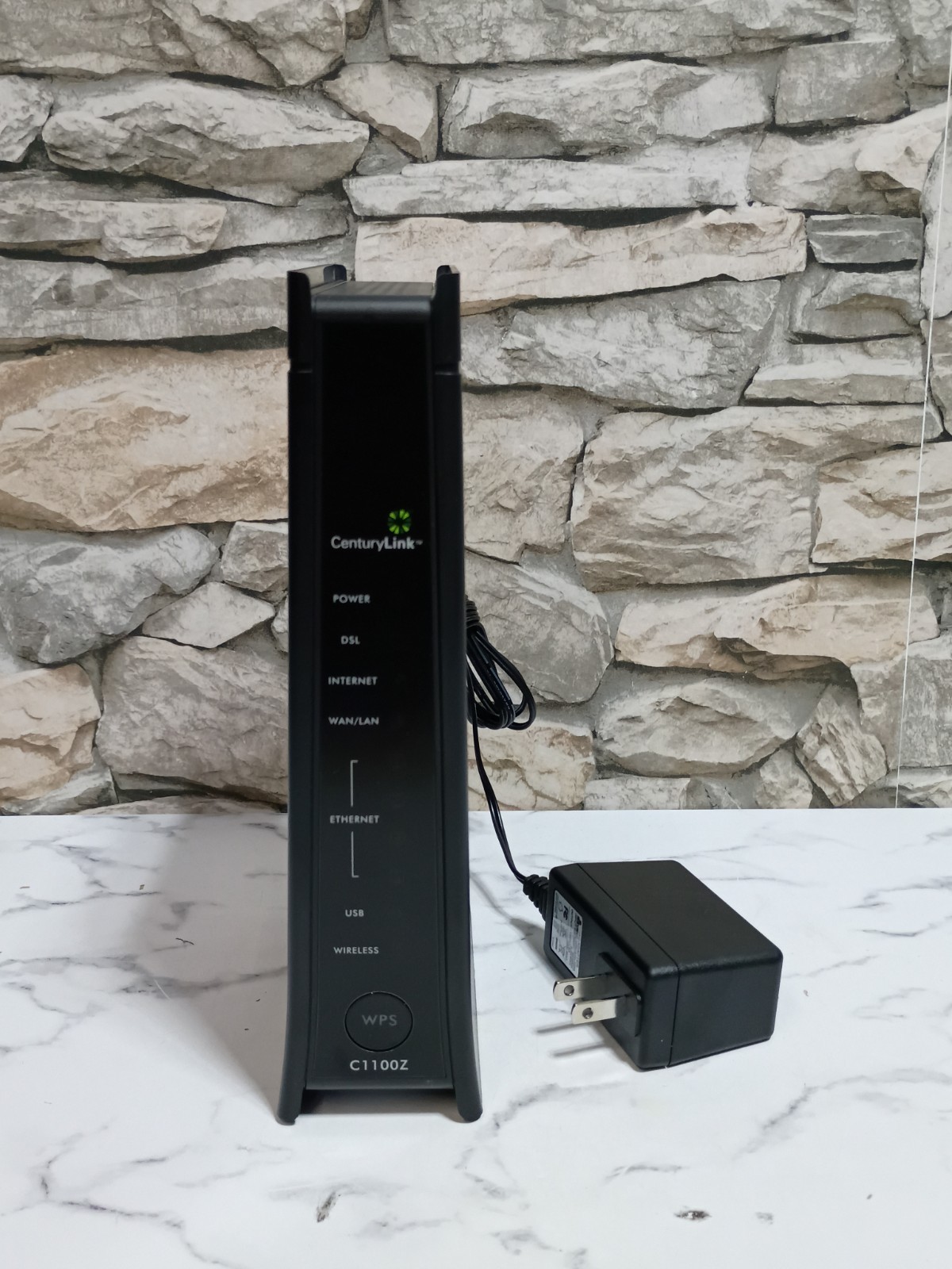 CenturyLink Modem Model C1100Z Wireless WiFi Router, with cables +power adapter