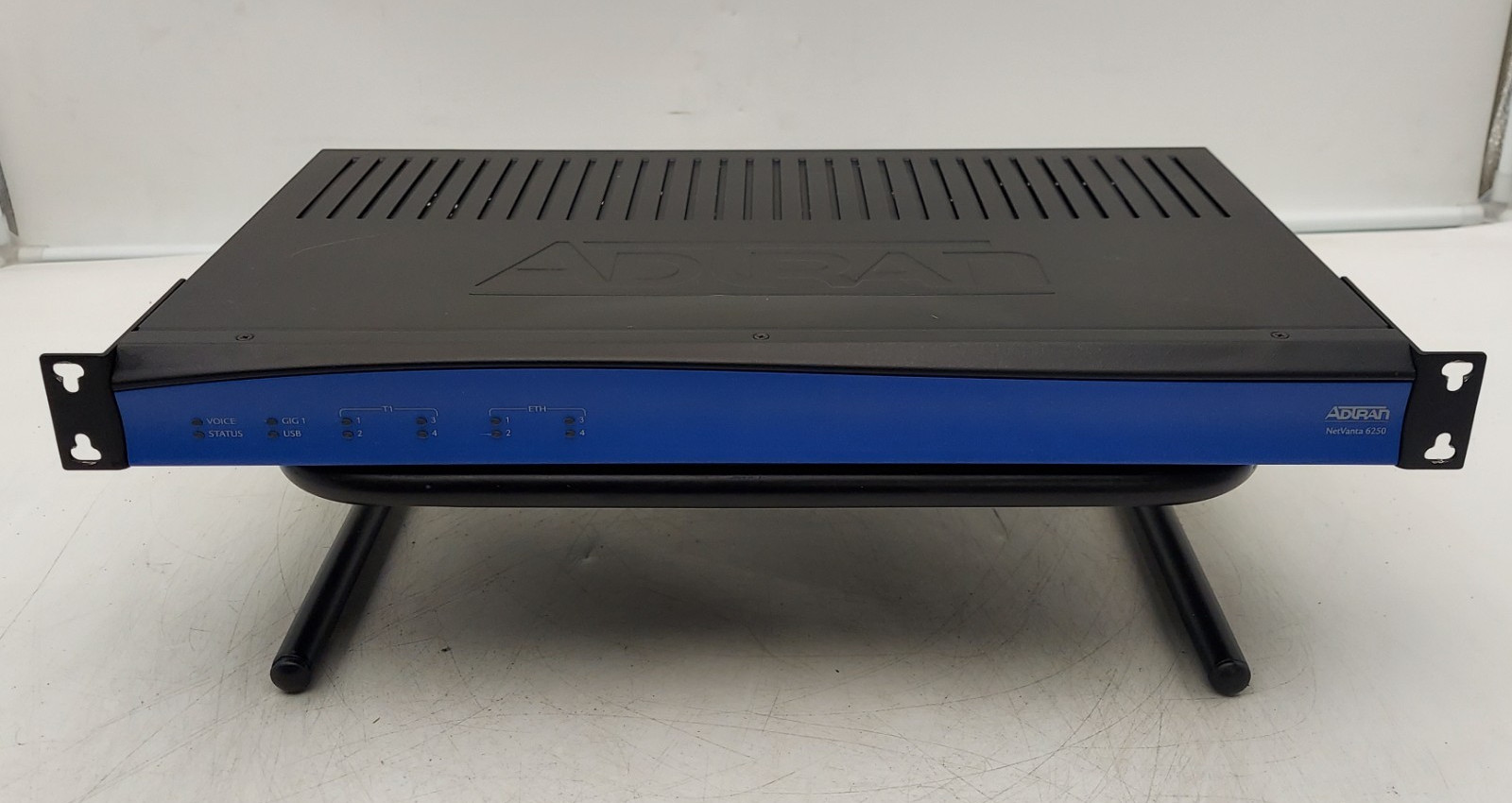 AdTran 4700252F2#200 NetVanta 6250 VoIP Gateway