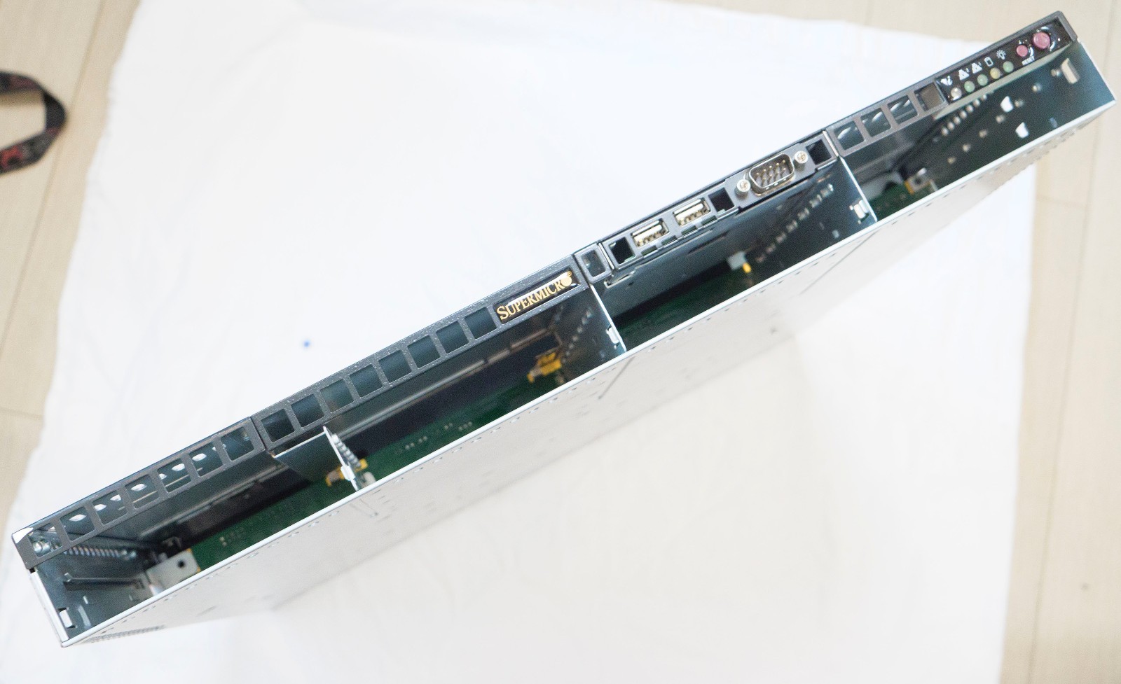 Supermicro CSE-813M 1U Barebones Server Chassis ermpty No Motherboard Ram or CPU