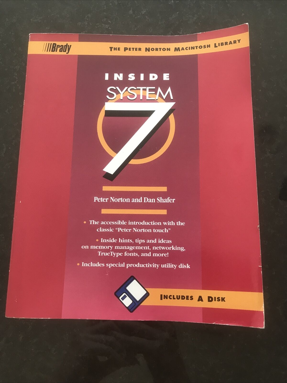 Inside System 7 by Peter Norton with Disk Included 