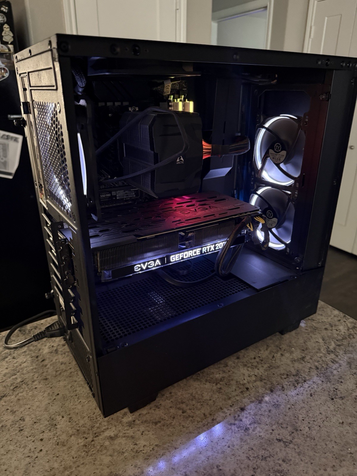 Gaming PC + Mouse/Keyboard