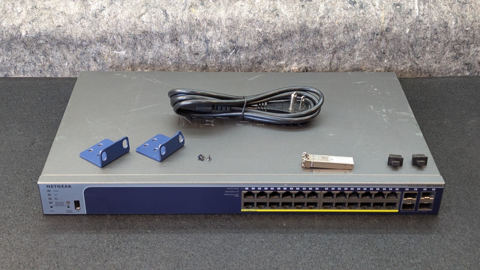 NETGEAR GS728TPPV2 PROSAFE 28-PORT GIGABIT ETHERNET MANAGED SWITCH