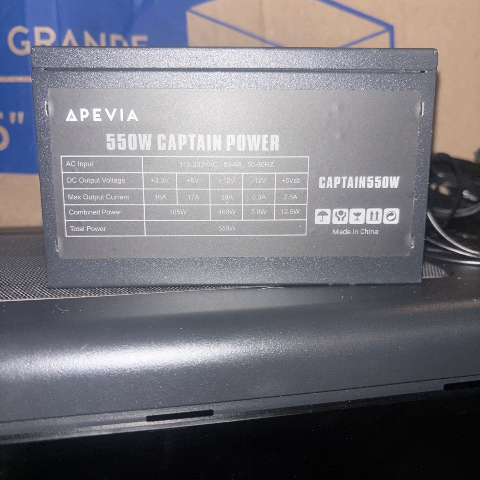 Apevia 550w power supply Captain Power