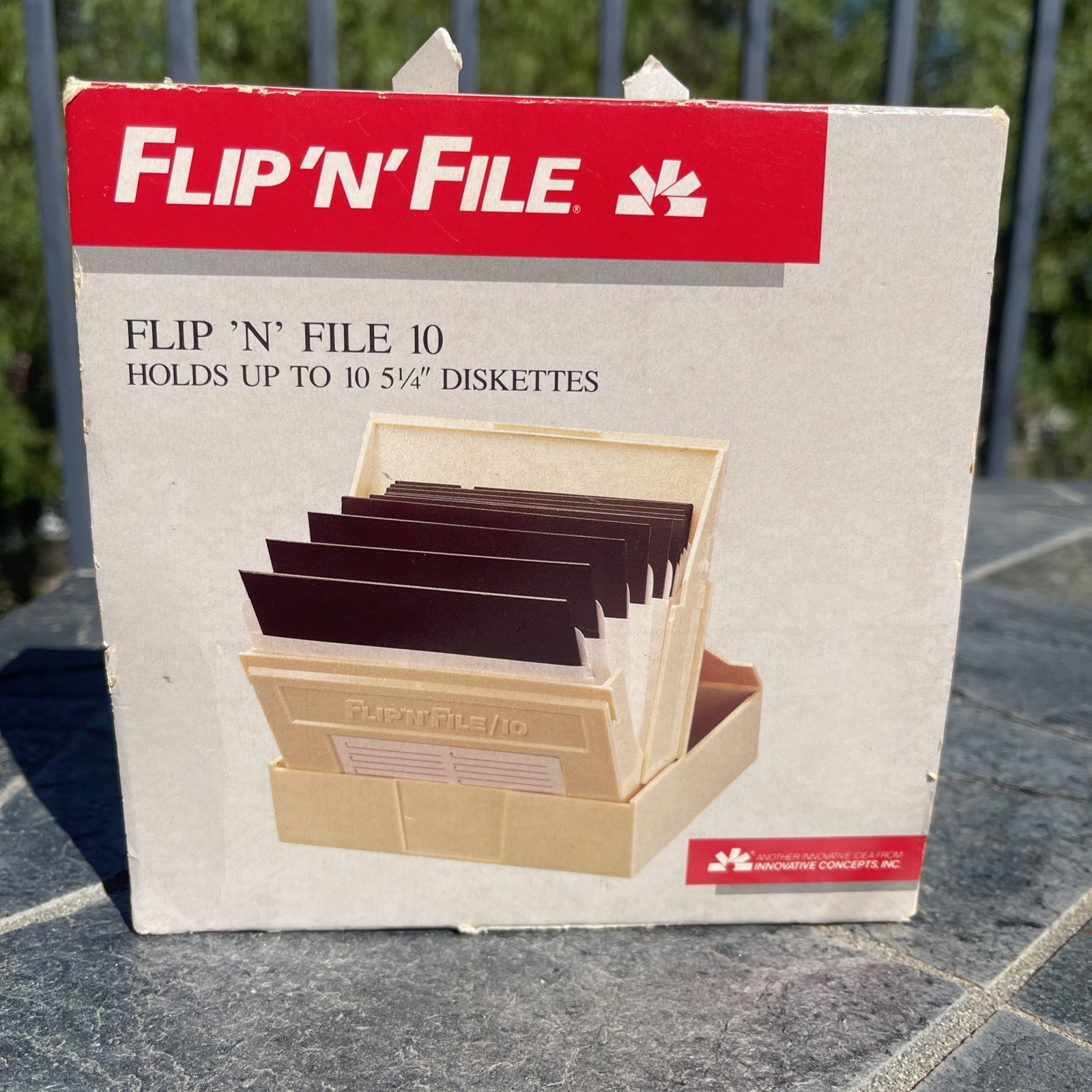 Flip N File Library Case 5.25 Floppy Disk Diskette Holder Storage Box
