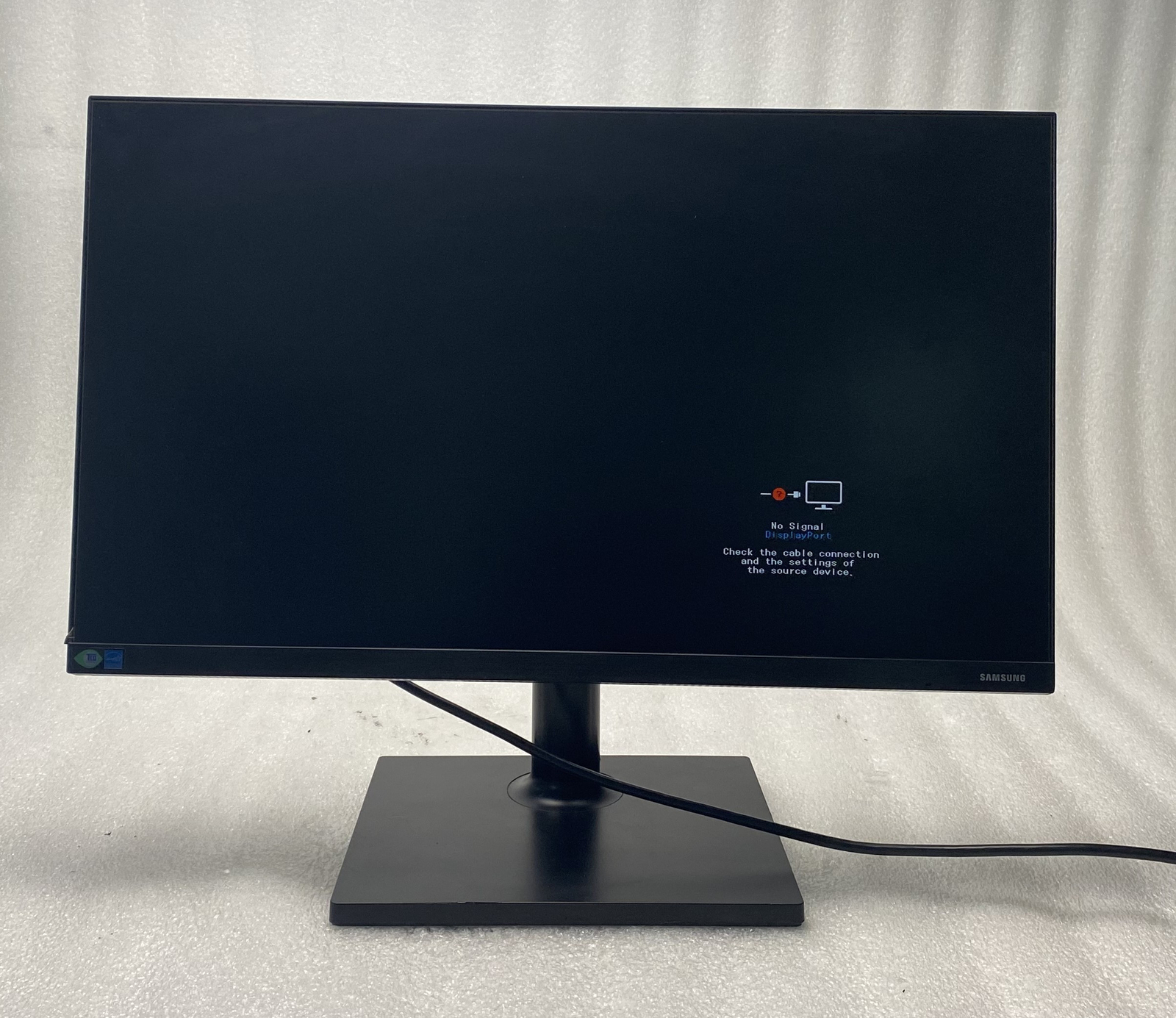 SAMSUNG 24-inch FHD 1080p 75Hz LCD Monitor HDMI DisplayPort F24T450FZN Grade B