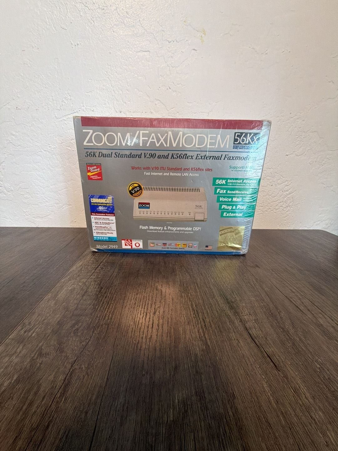 Zoom/FaxModem 56Kx Model 2949 External Faxmodem