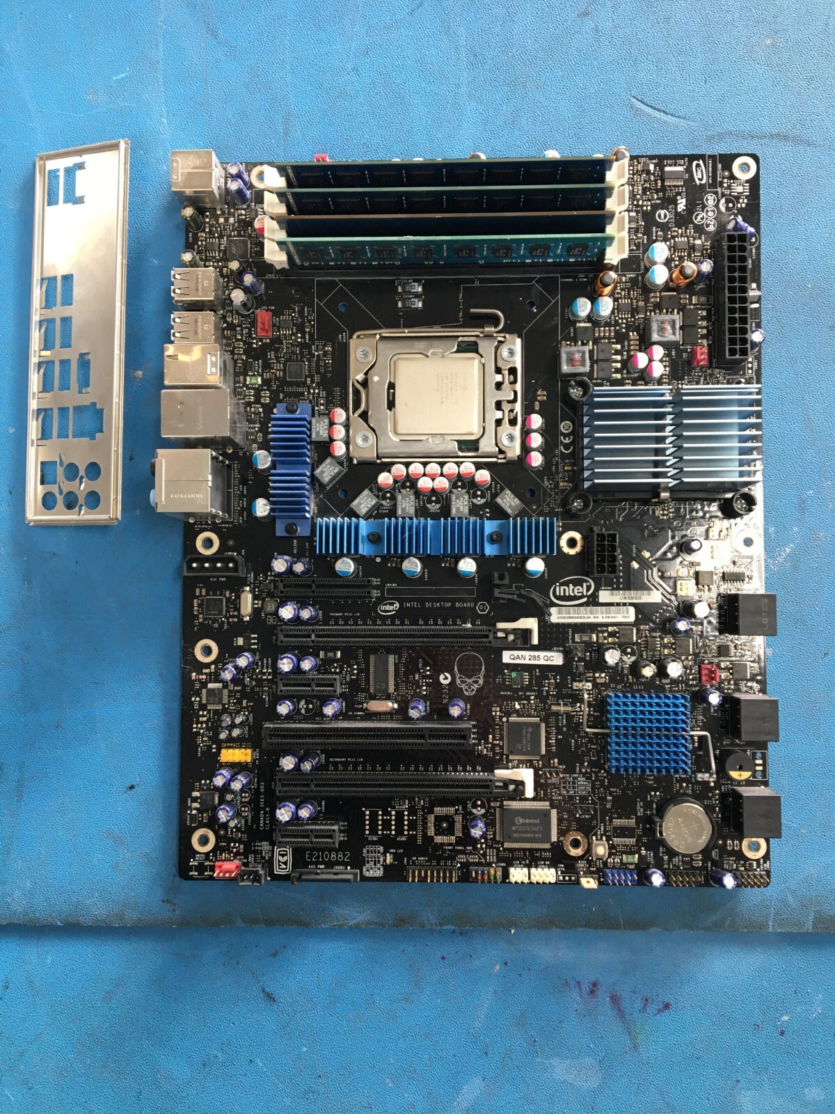 Intel DX58S0 ATX Motherboard Intel LGA1366 DDR3, 16GB DDR3, i7-930 2.8 GHz