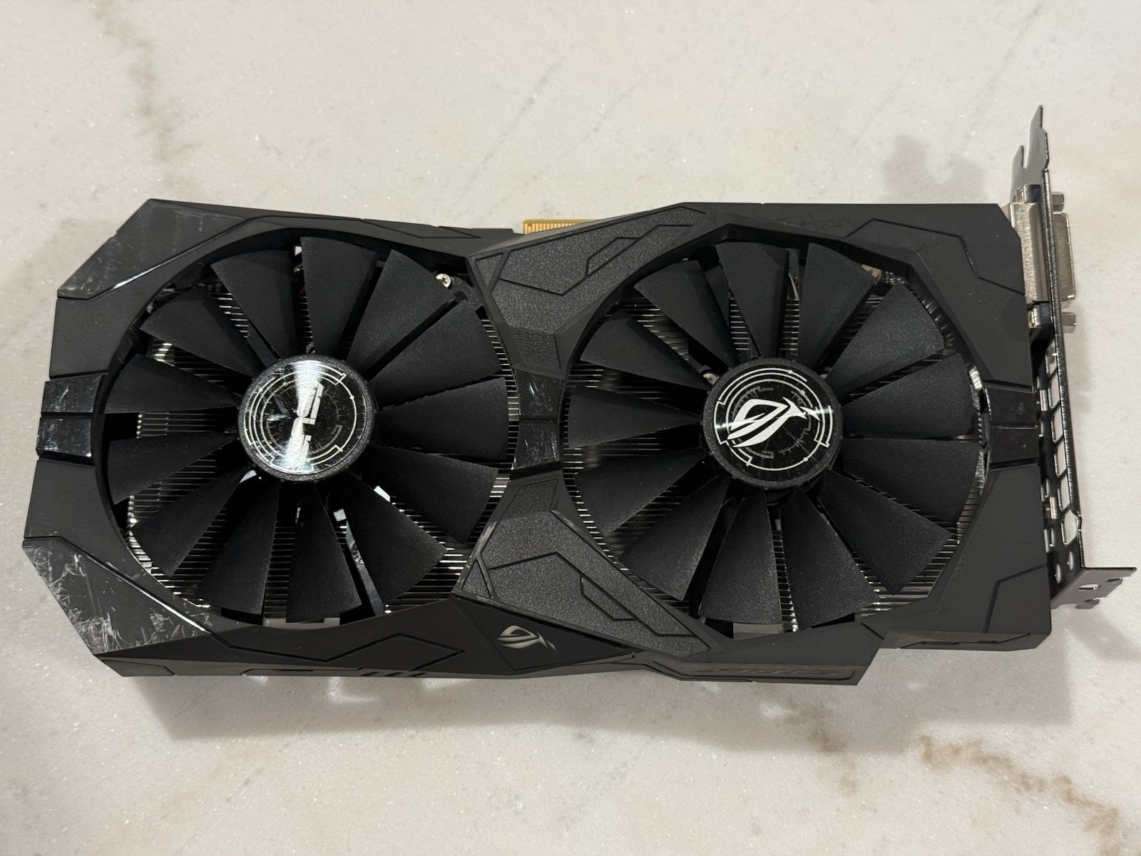 ASUS NVIDIA GeForce GTX 1050 Ti Strix OC Gaming 4GB GDDR5