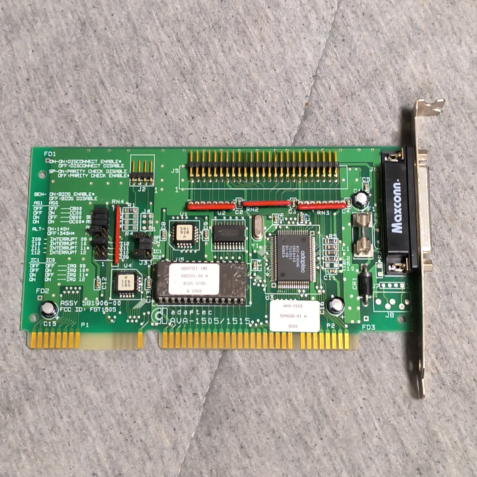 ADAPTEC AVA-1515 - SCSI controller host card - vintage ISA - tested working