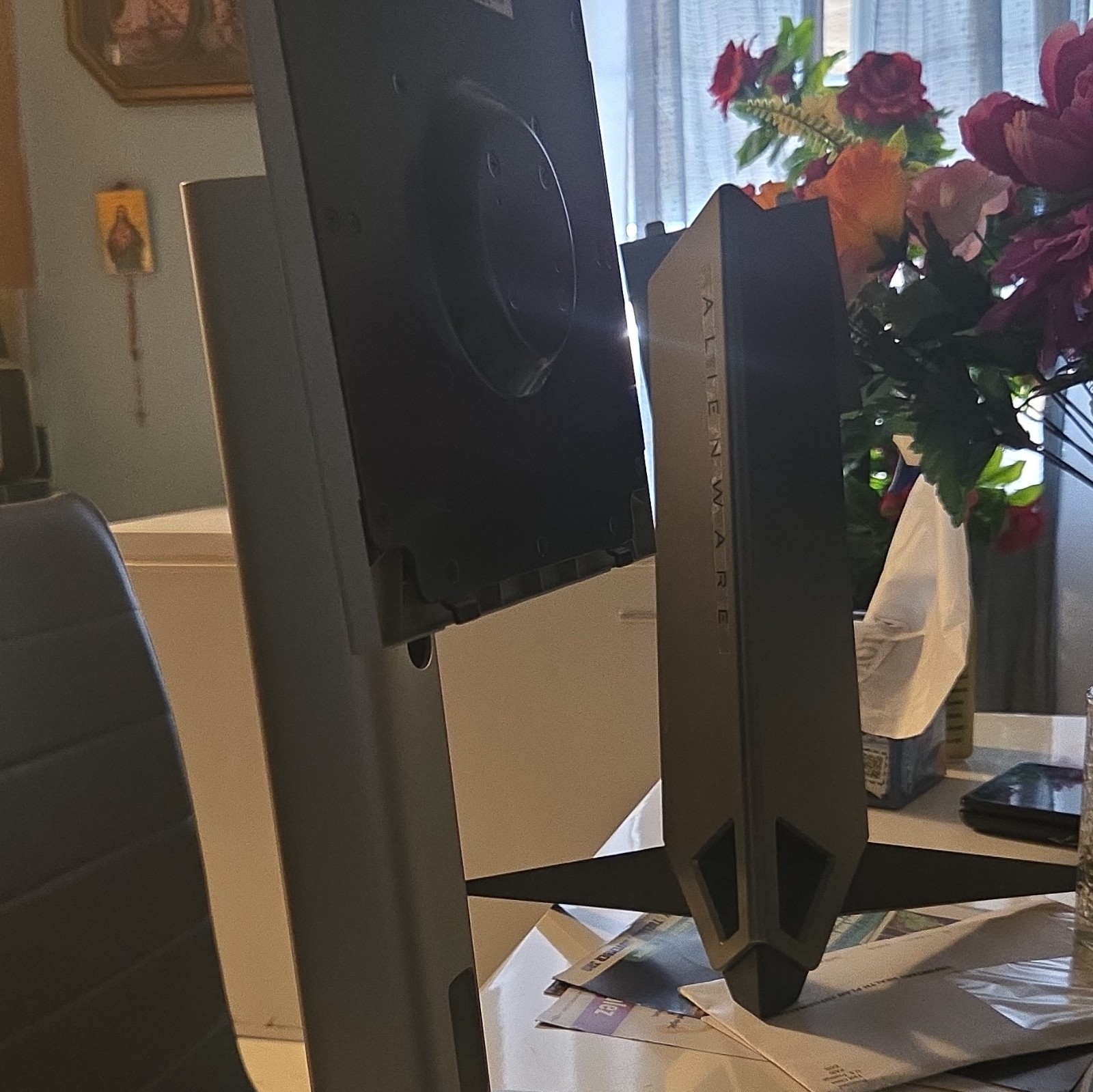 OEM Dell monitor stand/base  from a Dell UltraSharp U4323QE 43-inch monitor.
