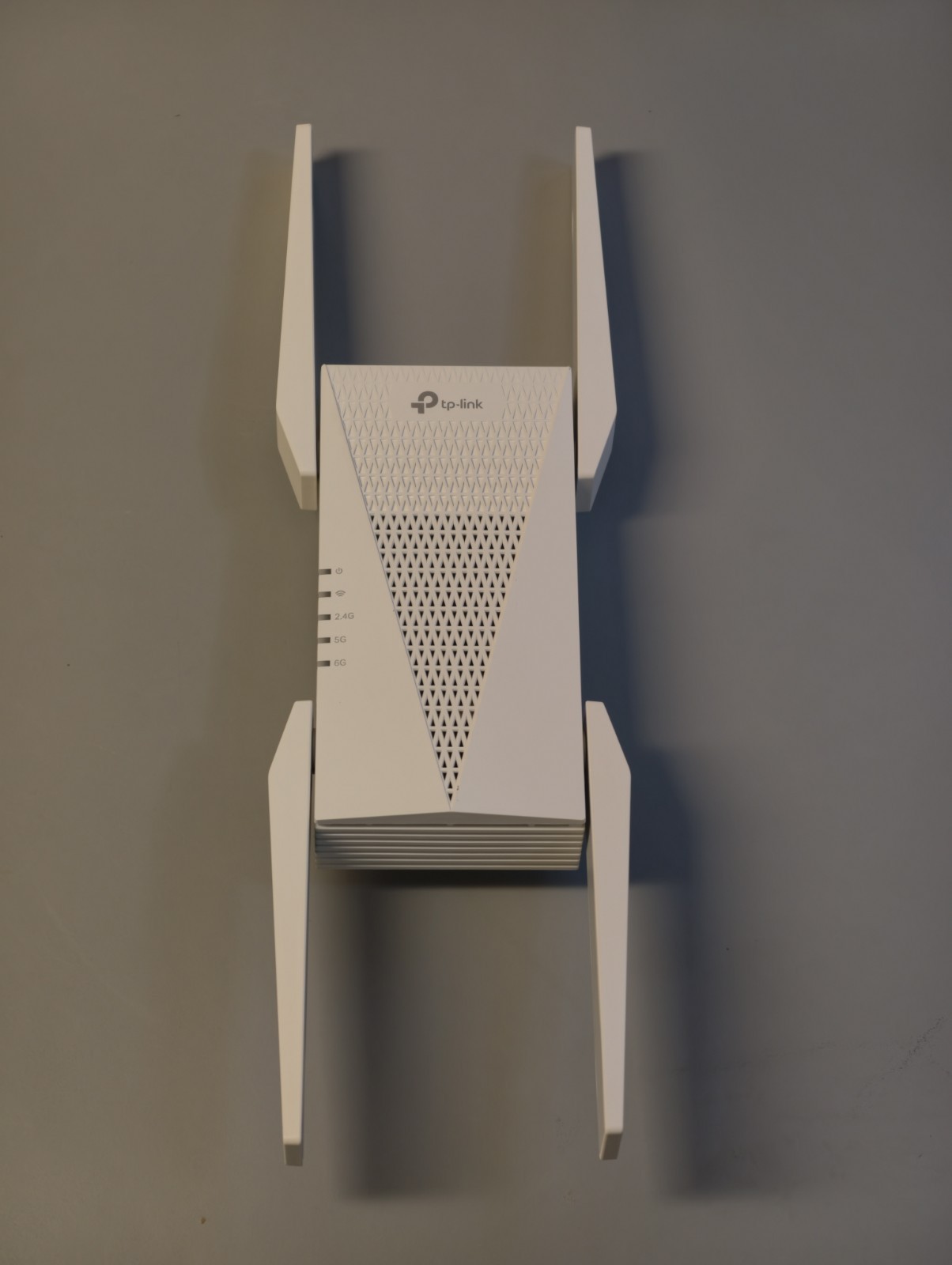 TP-Link AXE5400 Wi-Fi6E Mesh Range Extender Tri-Band, 5400Mbps, White