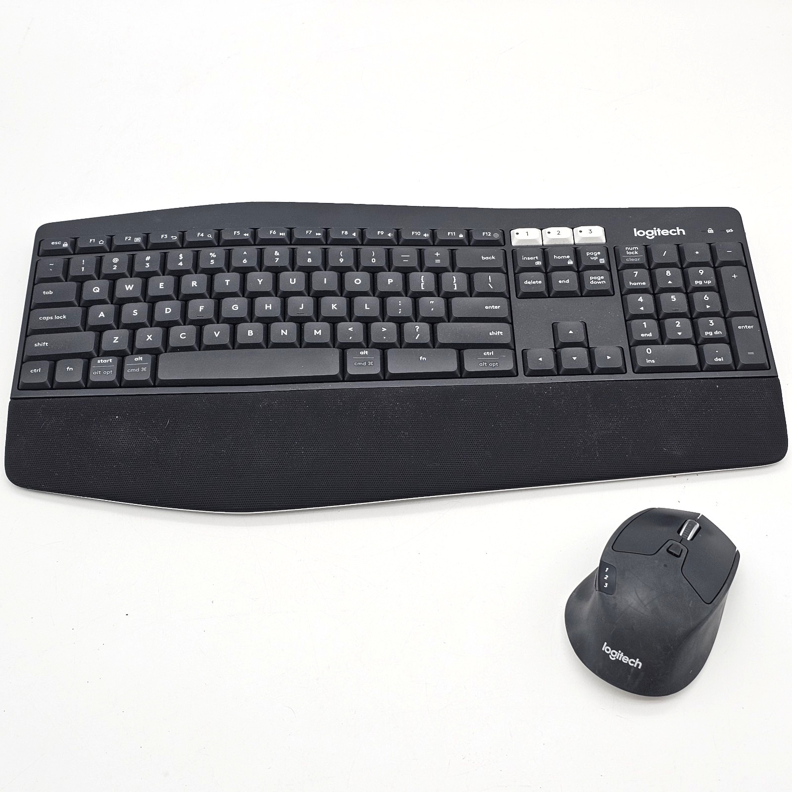 Logitech MK850 Performance Wireless Keyboard & M720 Mouse Set - Multi-Device