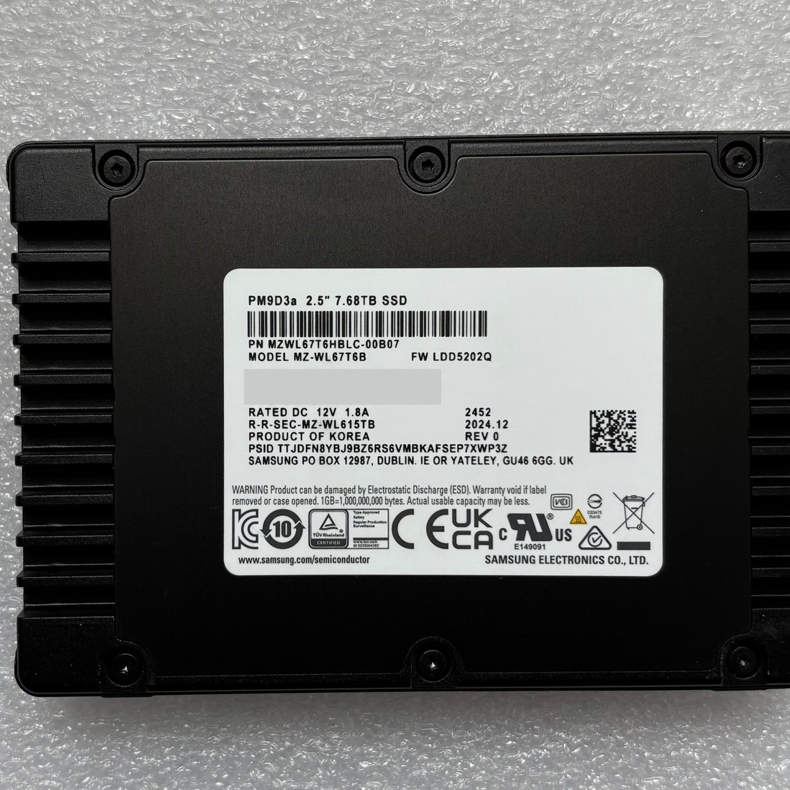 Samsung PM9D3a 7.68TB U.2 SSD PCIe 5.0 NVMe MZWL67T6HBLC-00B07 MZ-WL67T6B 2.5"