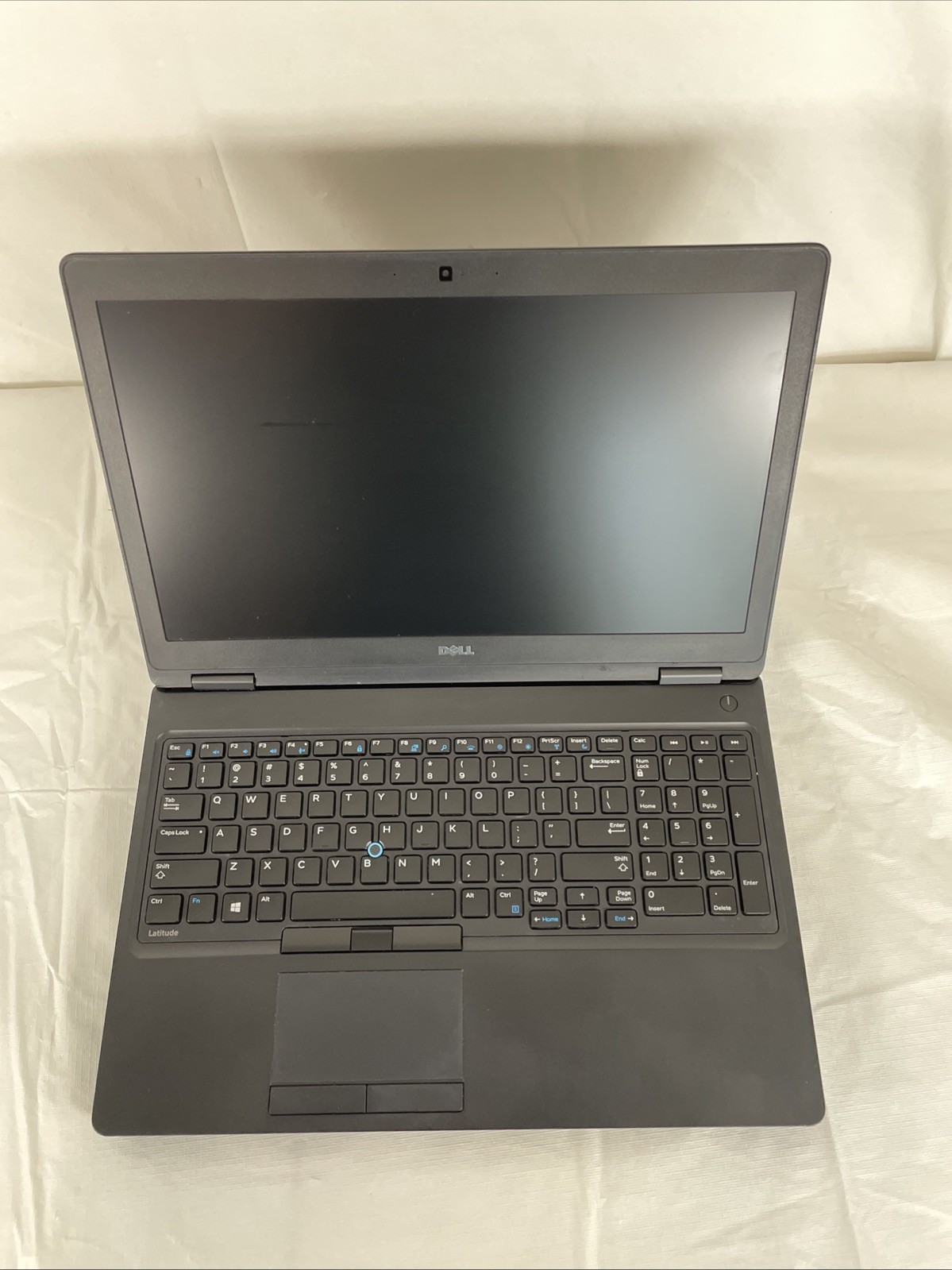 Dell Latitude 5580 15.6" FHD FOR PARTS - NO HDD/OS/RAM - See pictures