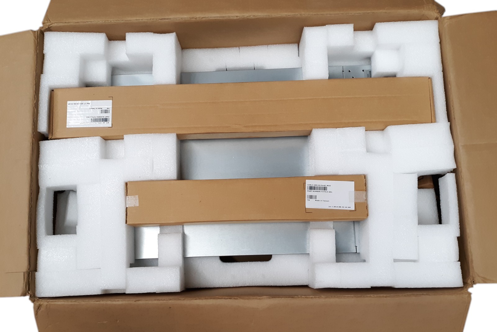 HP ProLiant DL380E G8 2U Xeon E5-2440 RAM 16GB 8 SFF 2x460W 748206-S01