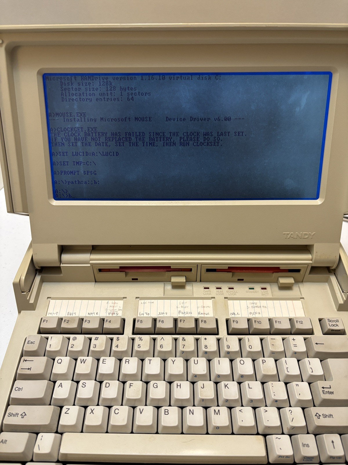 Vintage Tandy 1400 LT Laptop Computer DOS Boots Mouse Manuals Case Adapter