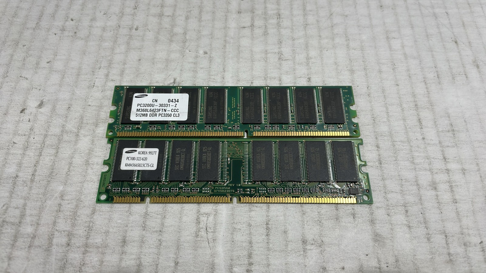 Samsung 512MB DDR PC3200 & 64MB PC100 SDRAM Mixed RAM Lot Of 2