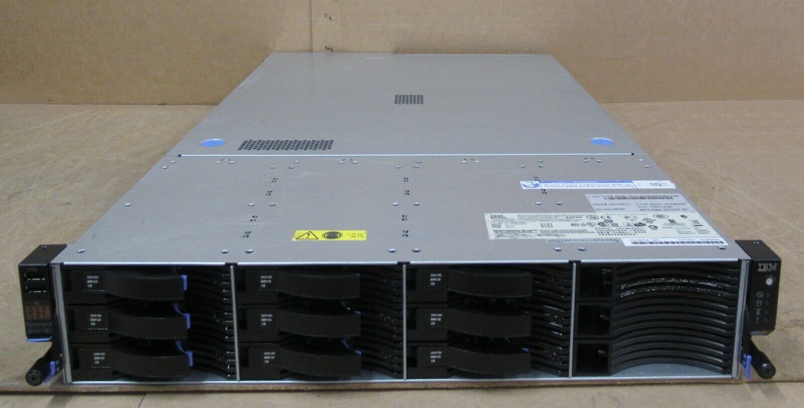 IBM System x3630 M3 7377-AC1 2x 4C E5620 48GB Ram 12x 3.5\