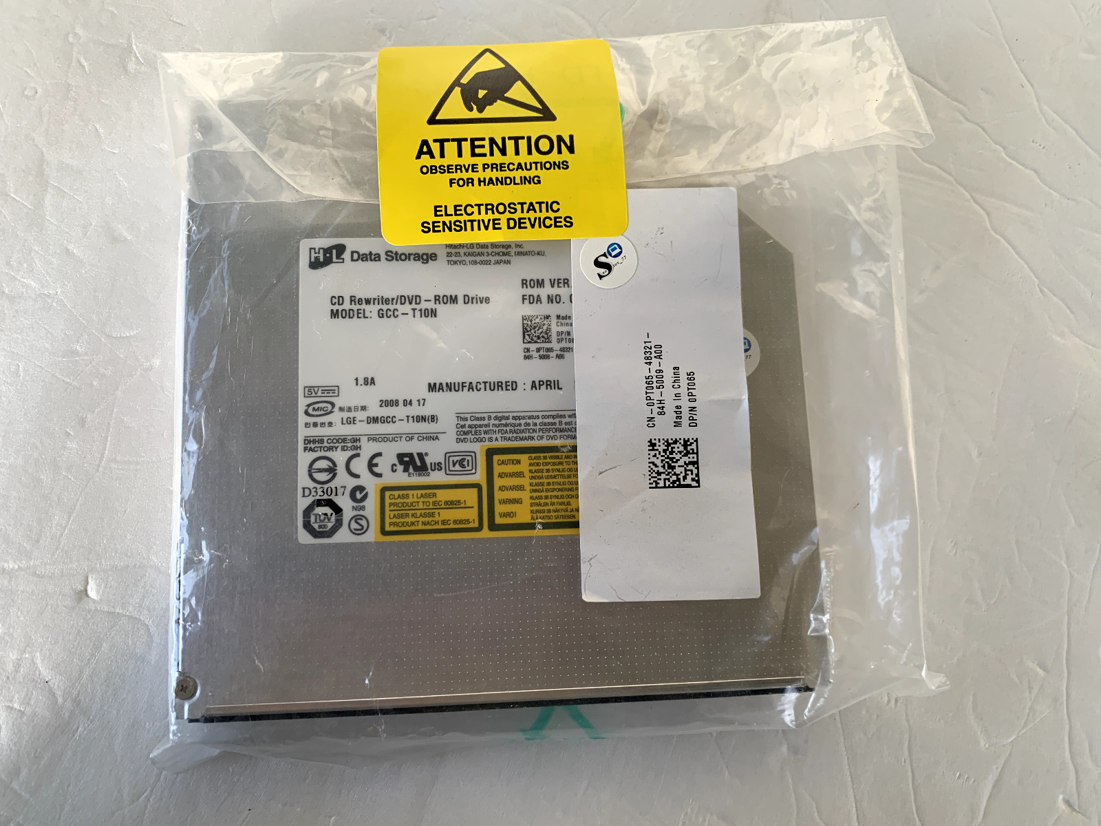 New-PT065 Genuine H-L GCC-T10N  HL Data Storage CD ReWriter/DVD ROM Drive (D103)