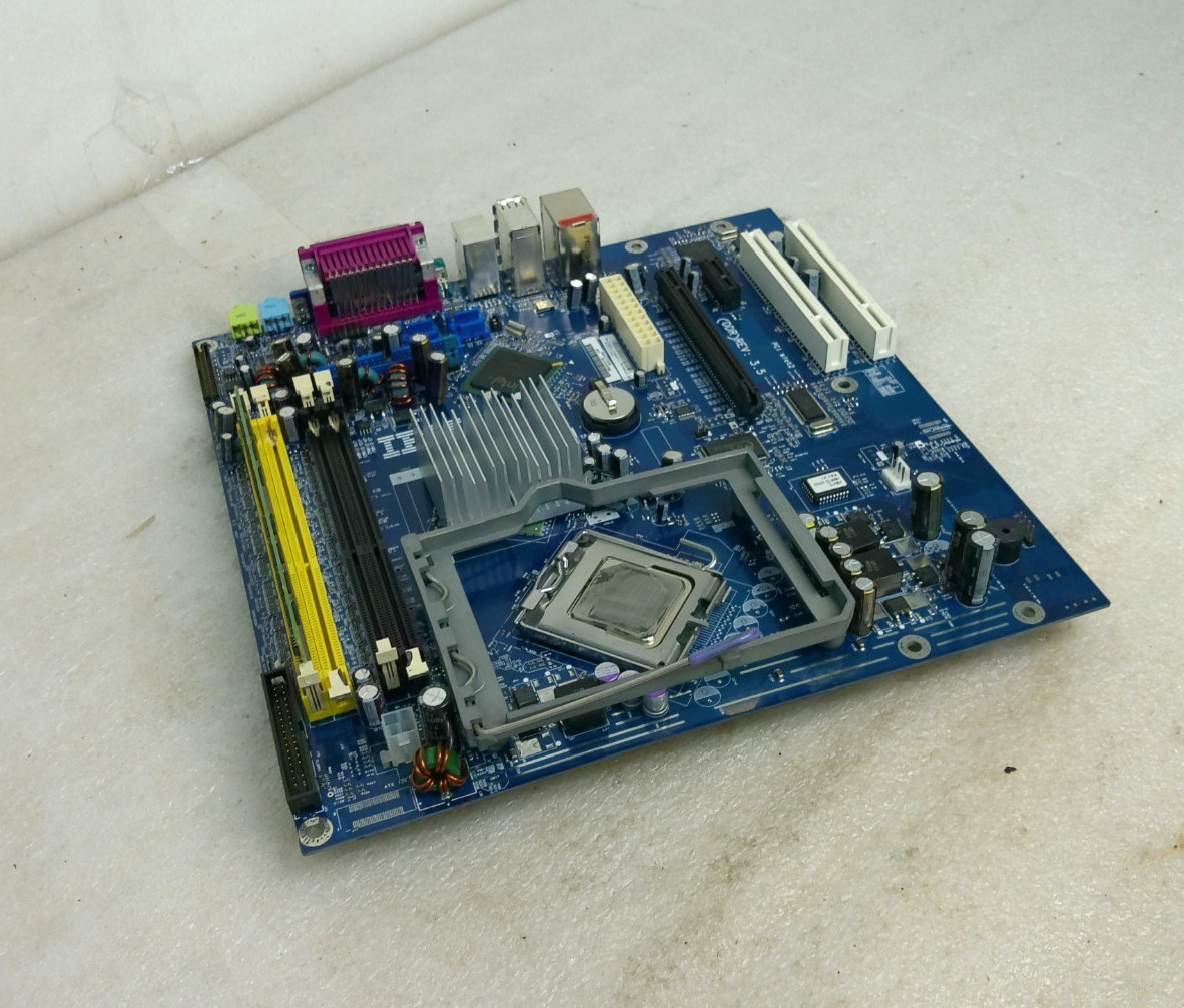 IBM 29R8260 Motherboard W/ 1GB RAM & Intel Pentium SL7Z9 CPU