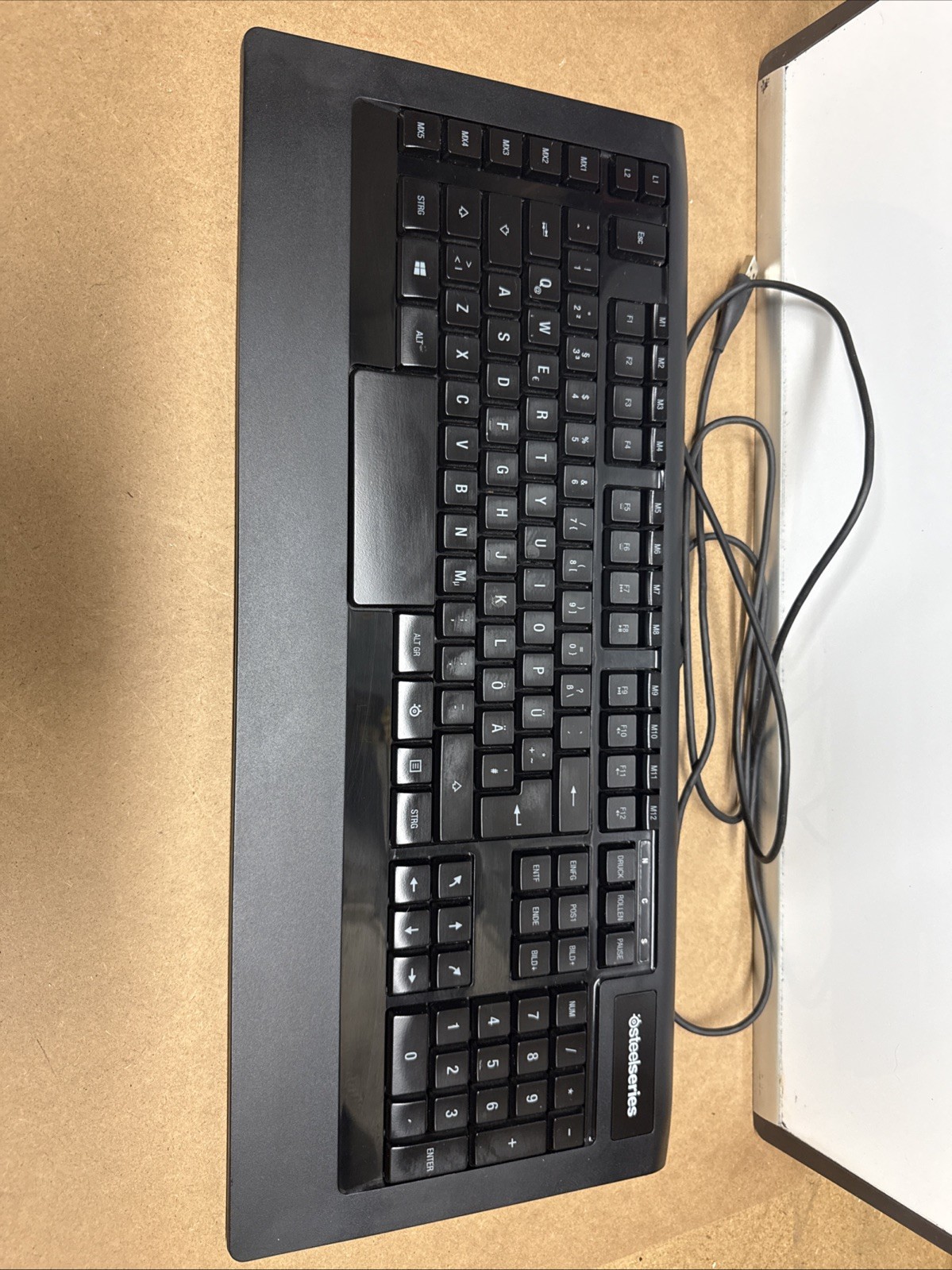 SteelSeries Apex [RAW] 64121 Wired Keyboard
