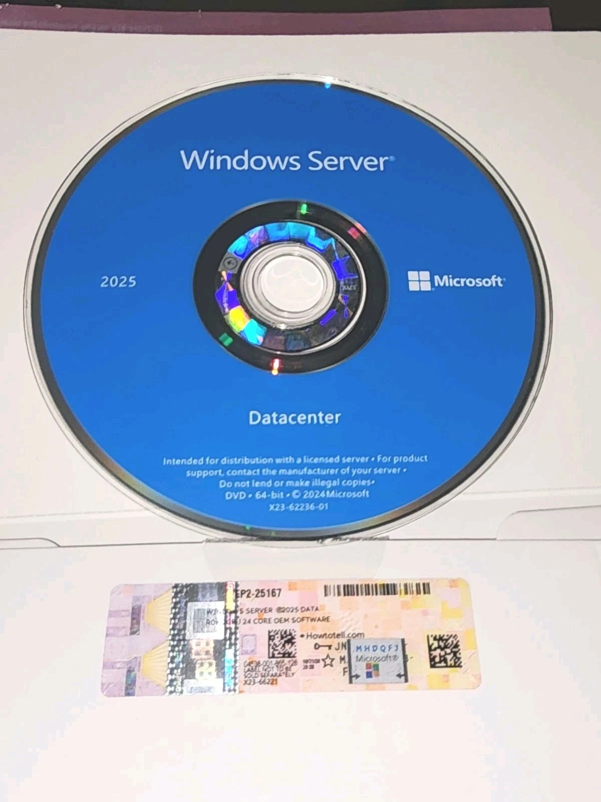 Microsoft Windows Server 2025 Datacenter, 24 Core License, DVD/COA [Genuine] OEM