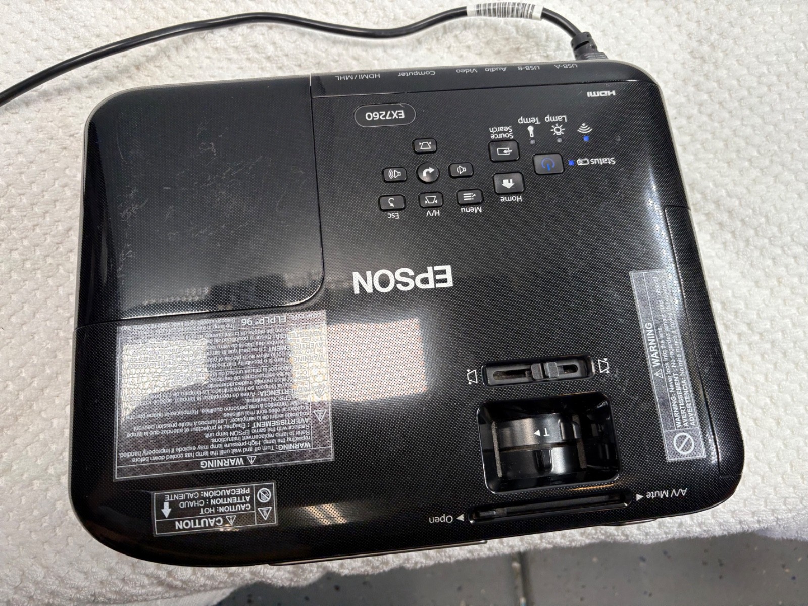 Epson Pro EX7260 Wireless WXGA 3LCD Projector, plays, No Remote, .