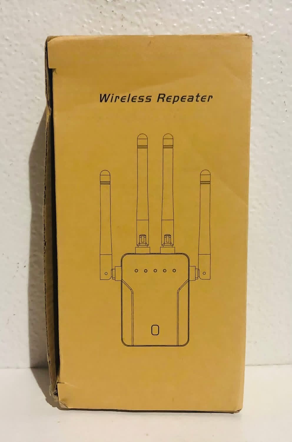 Wireless Repeater Signal Booster New In Box Condition