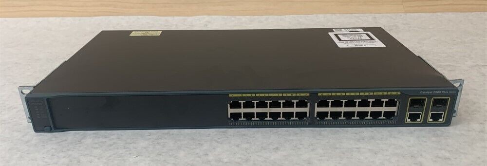 Cisco WS-C2960+24TC-L Managed 24-Port Rack Mountable Fast Ethernet Switch