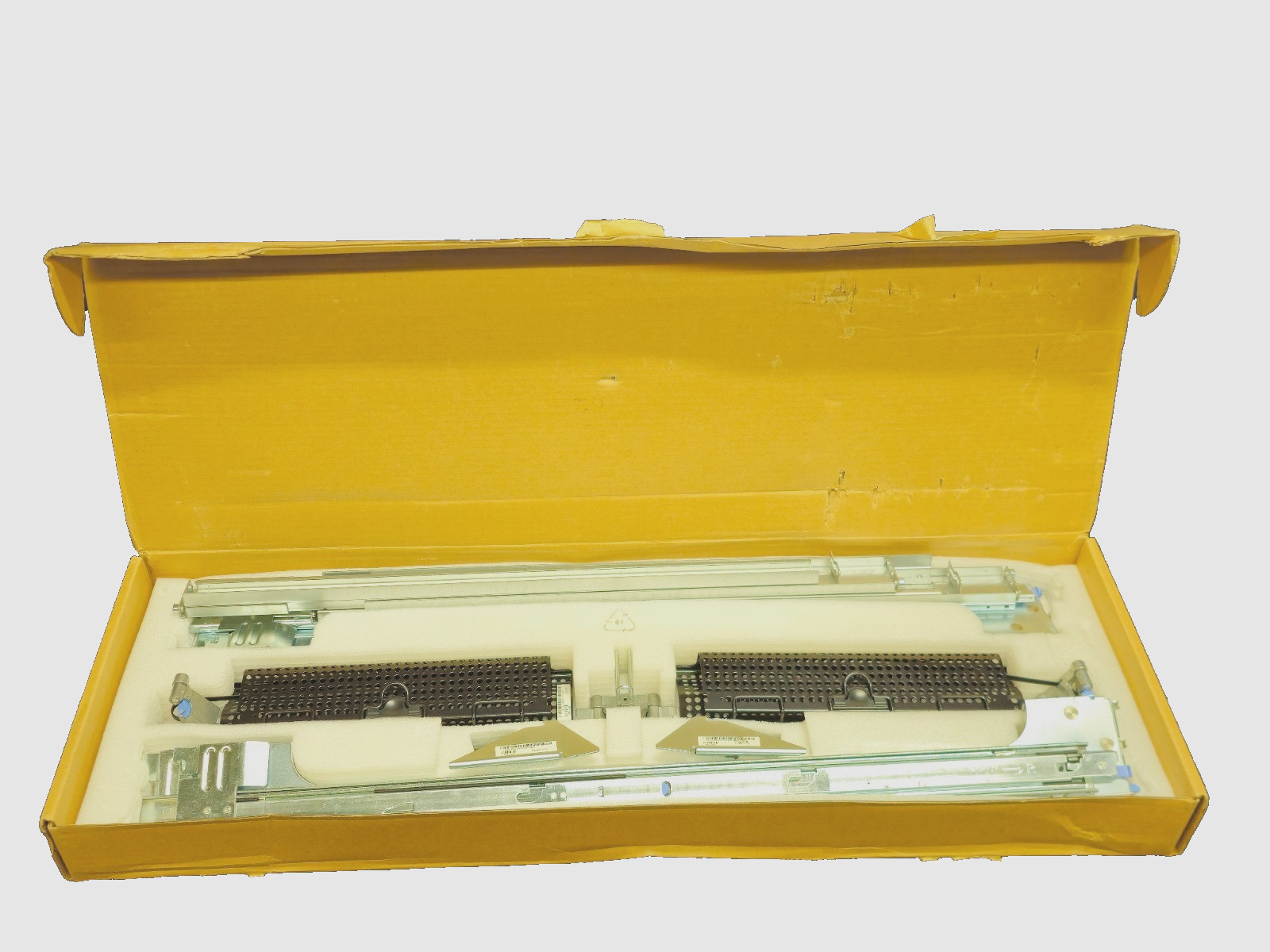 Dell PowerEdge Server Mounting Kit RCKRL R/V 2U SL V4 0FN360