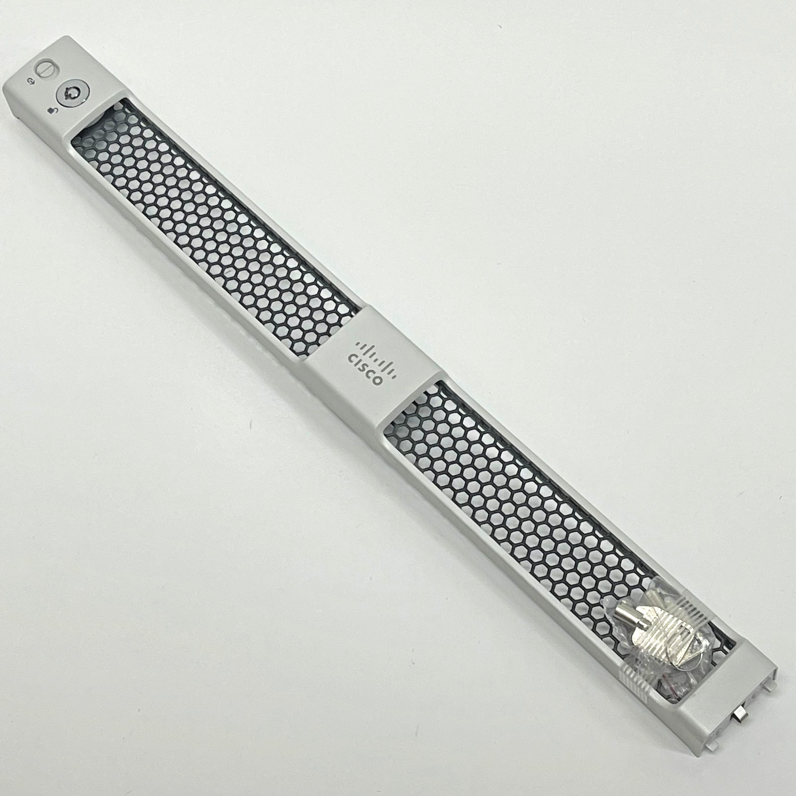 Genuine Cisco C220 M5 1U Server Front Panel Bezel with Keys Silver 74-115098-01
