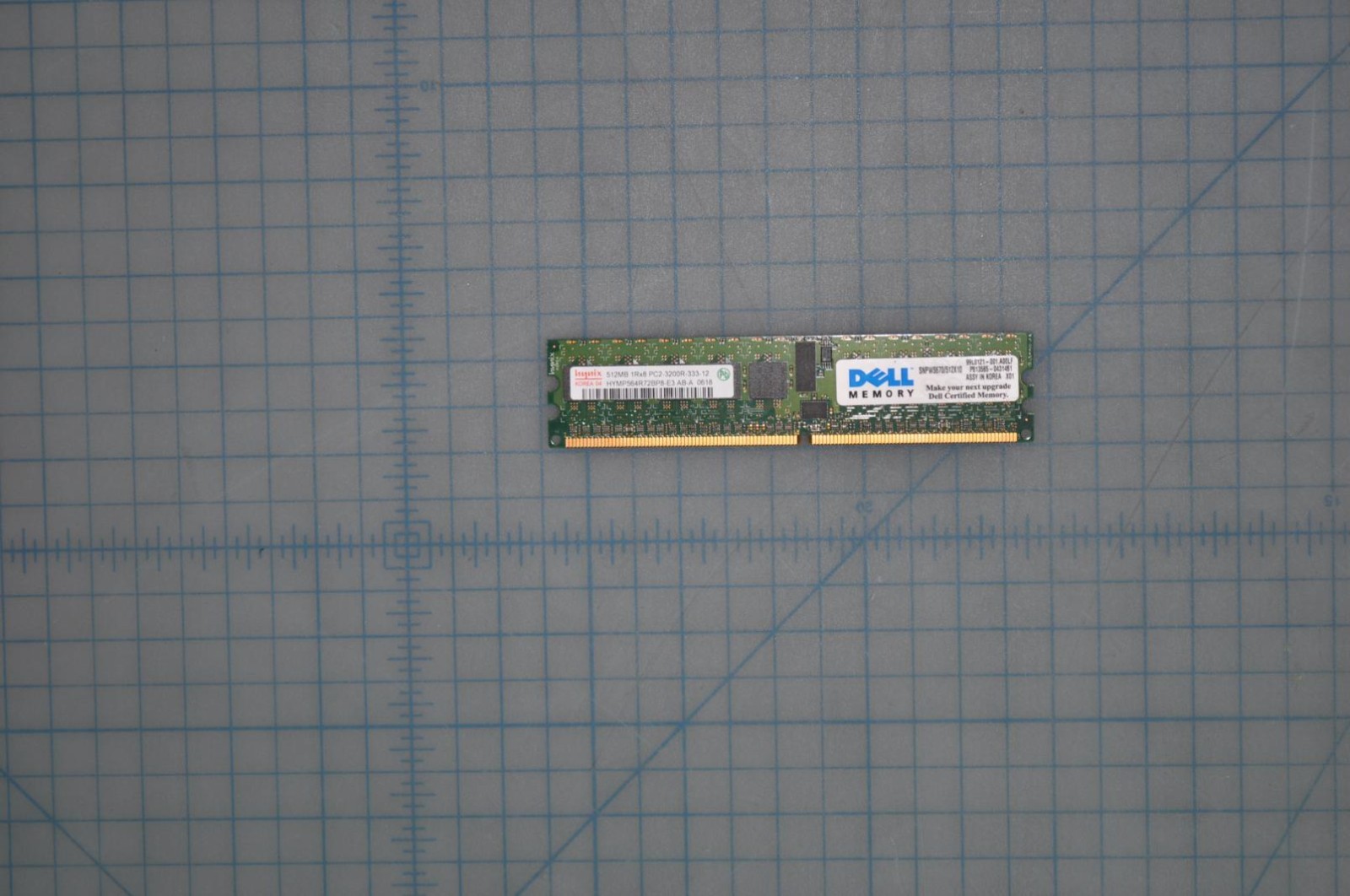 HYNIX - 512MB 240P PC2-3200 CL3 9C 1RX8 ECC DDR2-4 400 DIMM HYMP564R72BP8-E3